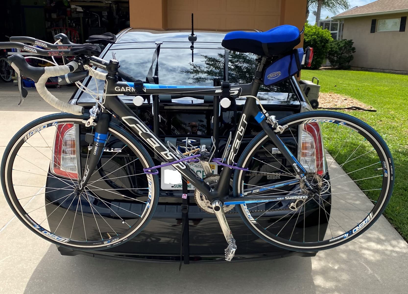 Allen Sports Deluxe 2-Bike Trunk Mount Rack, Model 102DB, Black/Silver customer photo 1