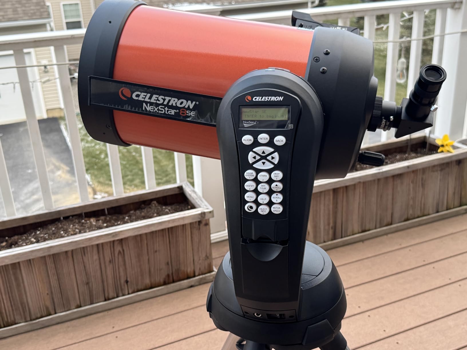 Celestron NexStar 8SE Computerized Telescope - Schmidt-Cassegrain with Fully Automated GoTo Mount, SkyAlign, 8