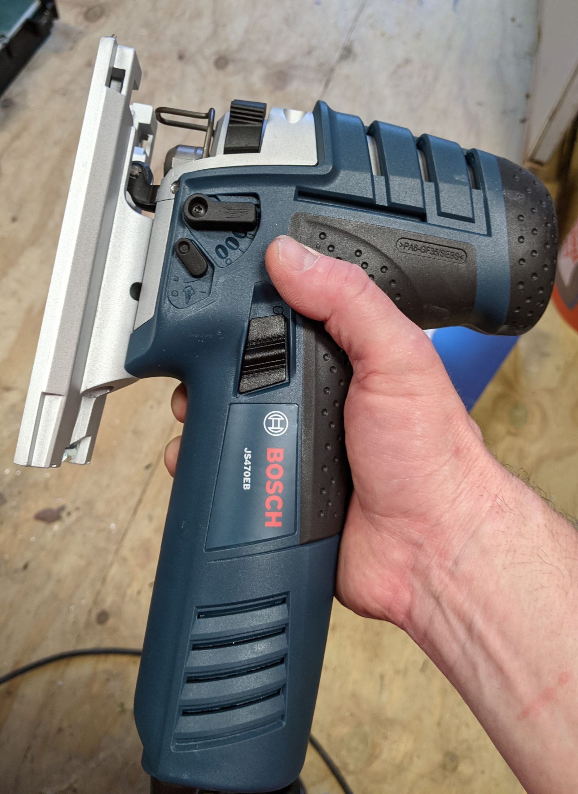 BOSCH JS470EB Corded Barrel-Grip Jig Saw - 120V Low Vibration, 7 Amp Variable Speed for Smooth Cutting up to 5-7/8 Inch on Wood, 3/8 Inch on Steel For Countertops customer photo 1