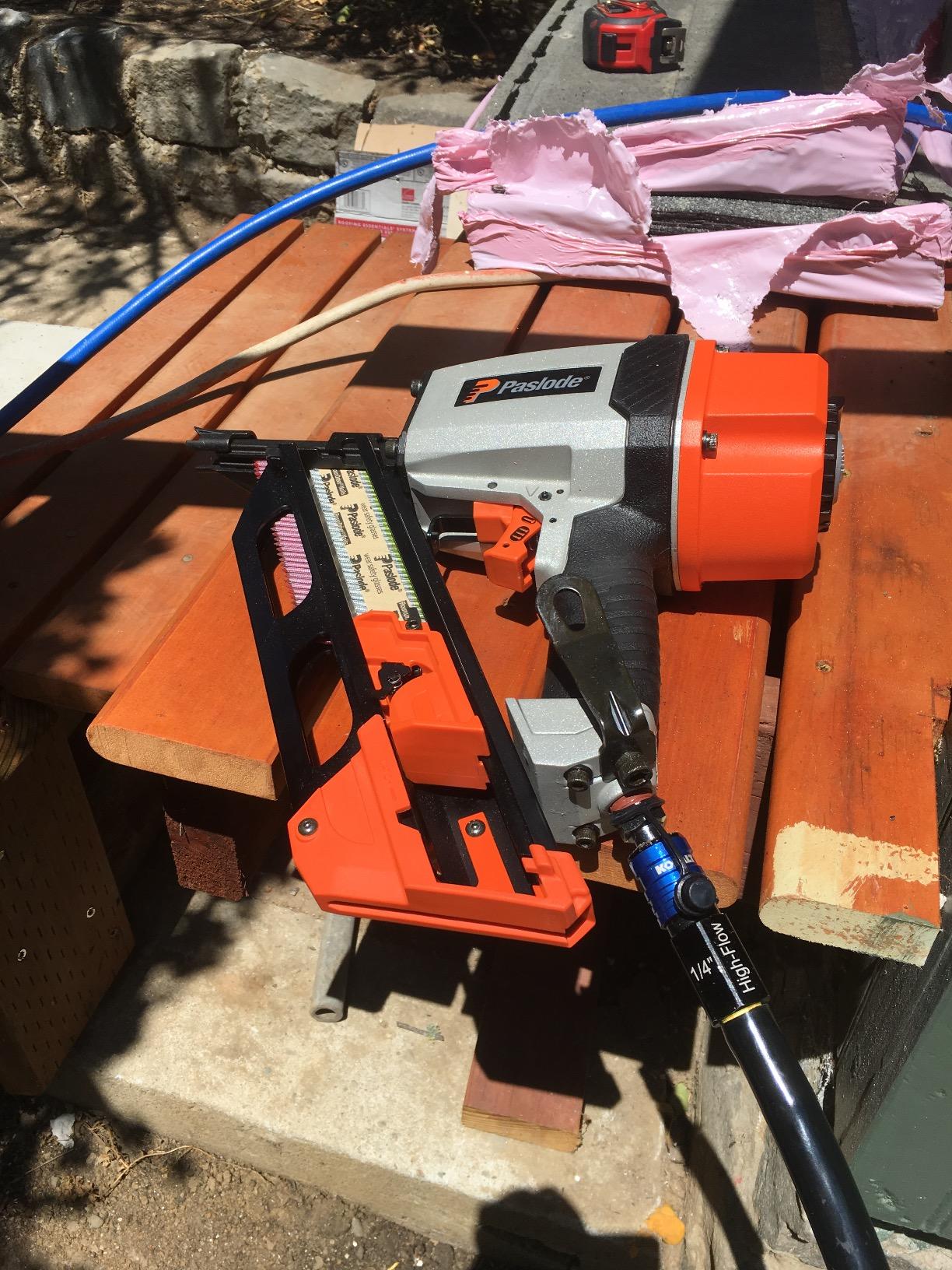 Paslode Pneumatic Framing Nailer F325R, 513000, Air Compressor Powered customer photo 1