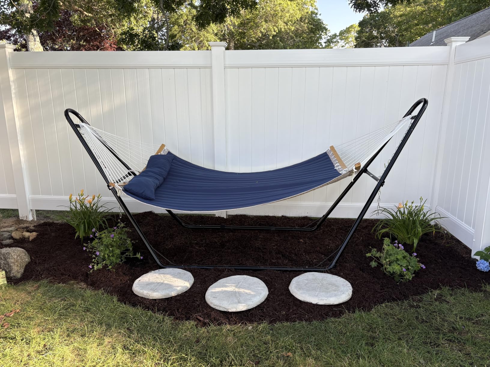 Sunnydaze Heavy-Duty Hammock Stand for Outside, 550 lb Capacity, Black | Rust-Resistant Steel Metal Double Hammock Frame, Fits 9-14 ft Hammocks, Tool-Free Setup, Chains & Hooks Included, 2 Person customer photo 2