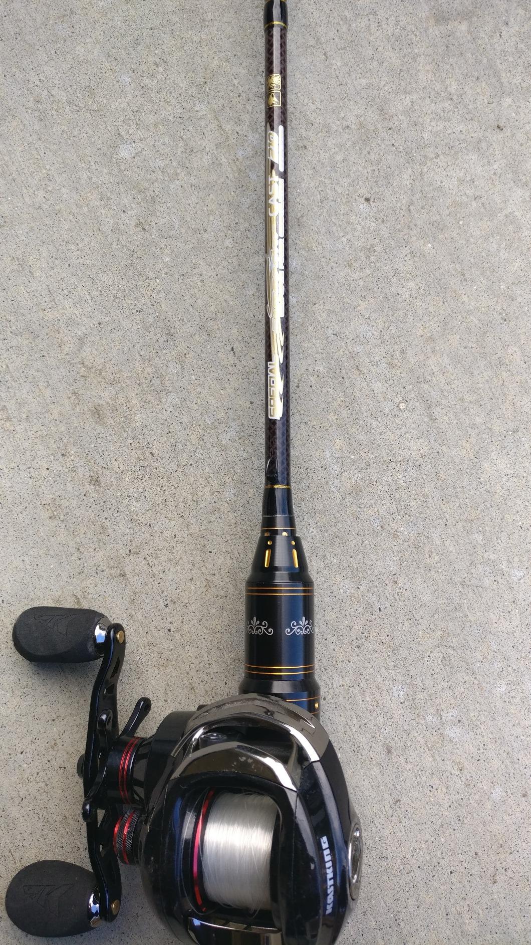 E Series - Camo Legend 2-Piece 7-Feet Casting Rod 24 Ton Carbon Fiber Baitcasting with 2 Tips - Medium and Medium Heavy Portable Bass Fishing Rod Baitcaster customer photo 1