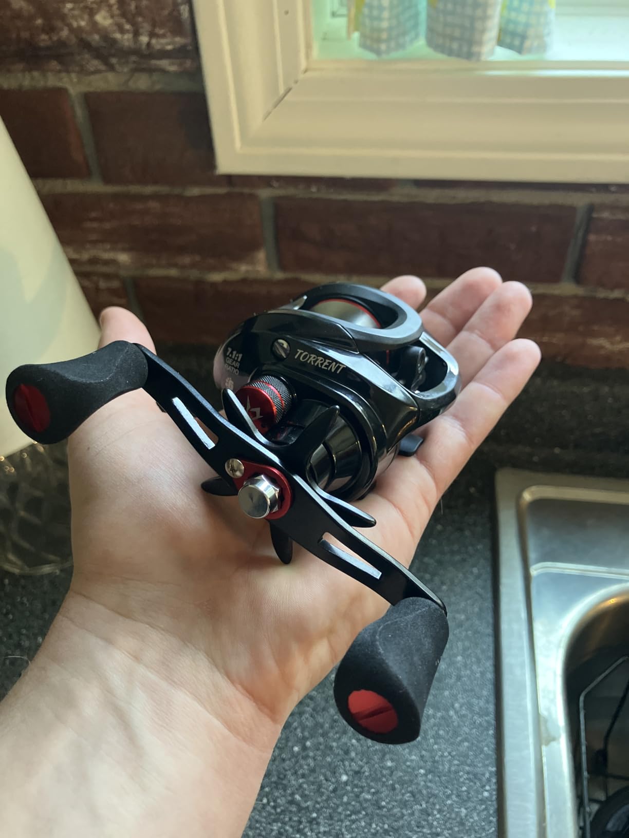 Piscifun Torrent Baitcasting Reel, 18LB Carbon Fiber Drag Baitcasting Reel, Magnetic Braking System Casting Reel customer photo 2