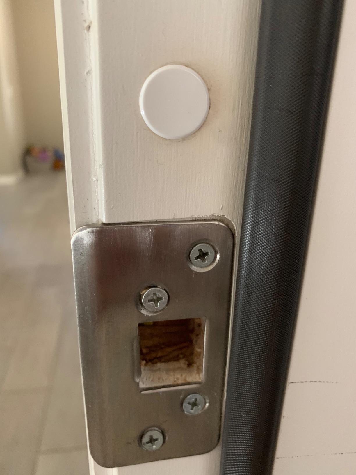 August Smart Lock Pro + Connect Hub - Wi-Fi Smart Lock for Keyless Entry - Works with Alexa, Google Assistant, and more - Silver customer photo 1