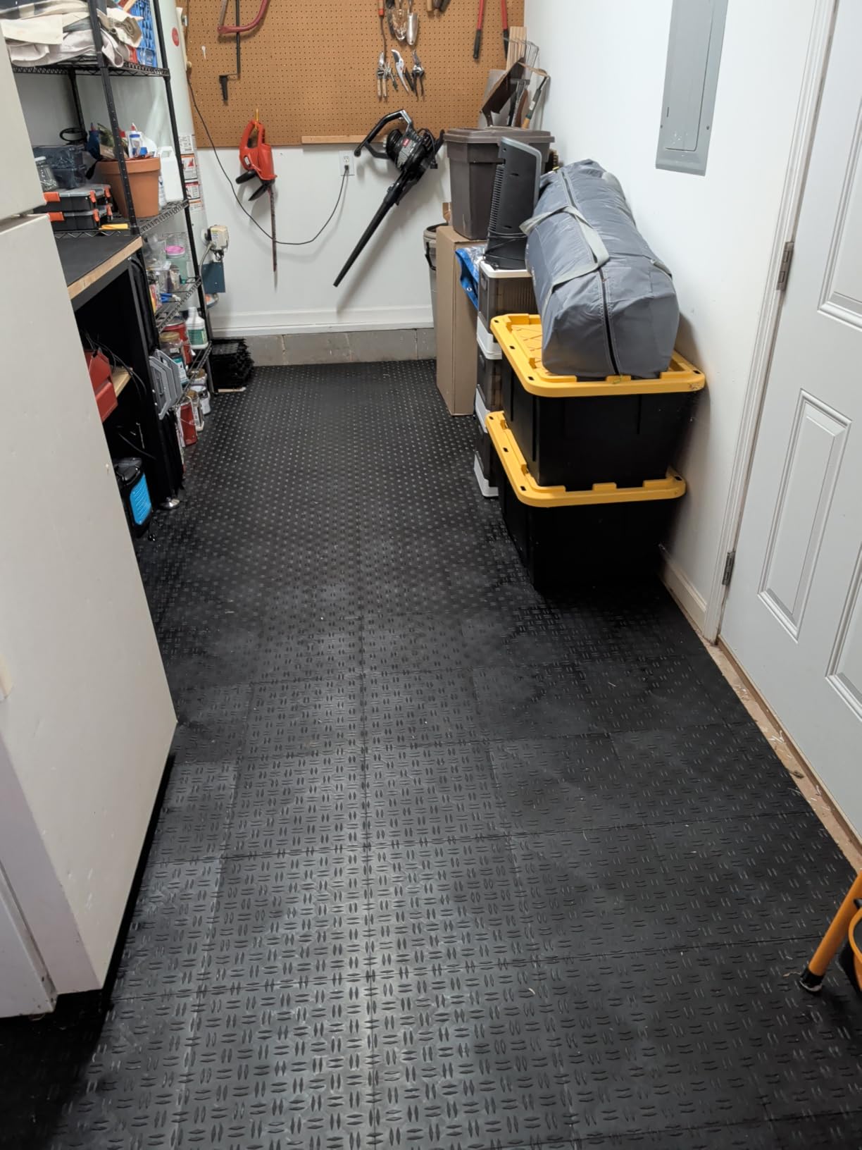 GarageTrac Garage Floor Tiles, Interlocking Garage Flooring, Diamond Pattern Non-Slip Heavy-Duty Copolymer Modular Tile, Easy Install (Graphite, 48 Pack of 12 x 12 Tiles, 48 Sq Ft) customer photo 1