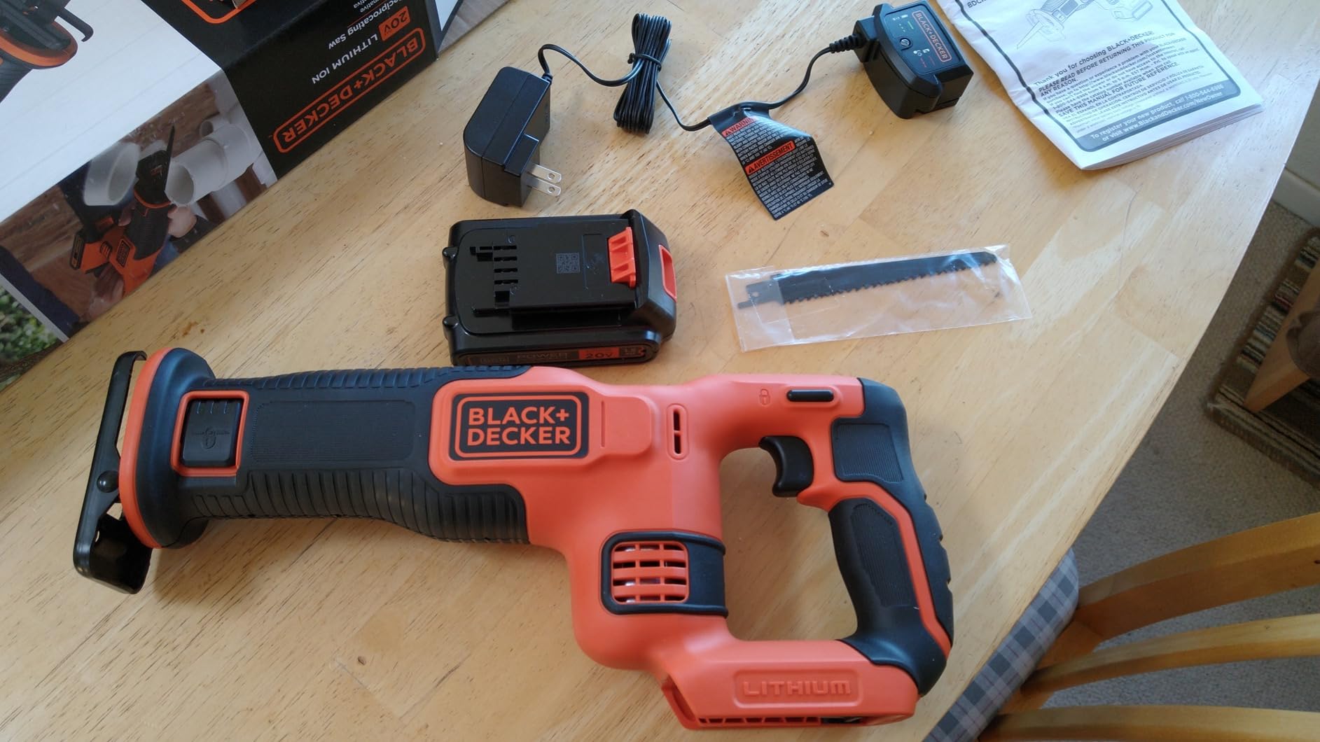 BLACK+DECKER 20V MAX Cordless Reciprocating Saw Kit (BDCR20C) customer photo 1