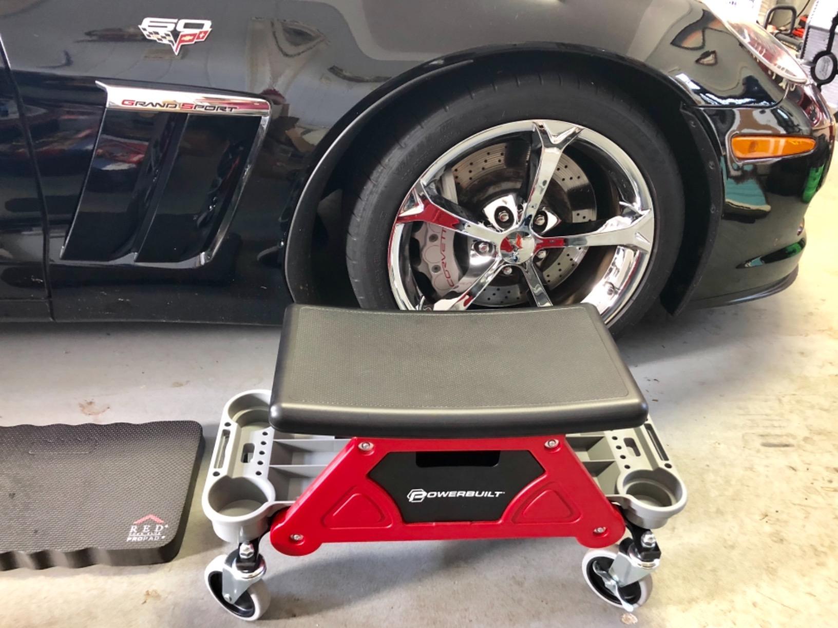 Powerbuilt Heavy Duty Roller Mechanics Seat and Brake Stool with 4-in. Rubber Swivel Casters, Slide Out Tool Trays and Drawer 300 lb. Capacity - 240036 customer photo 2