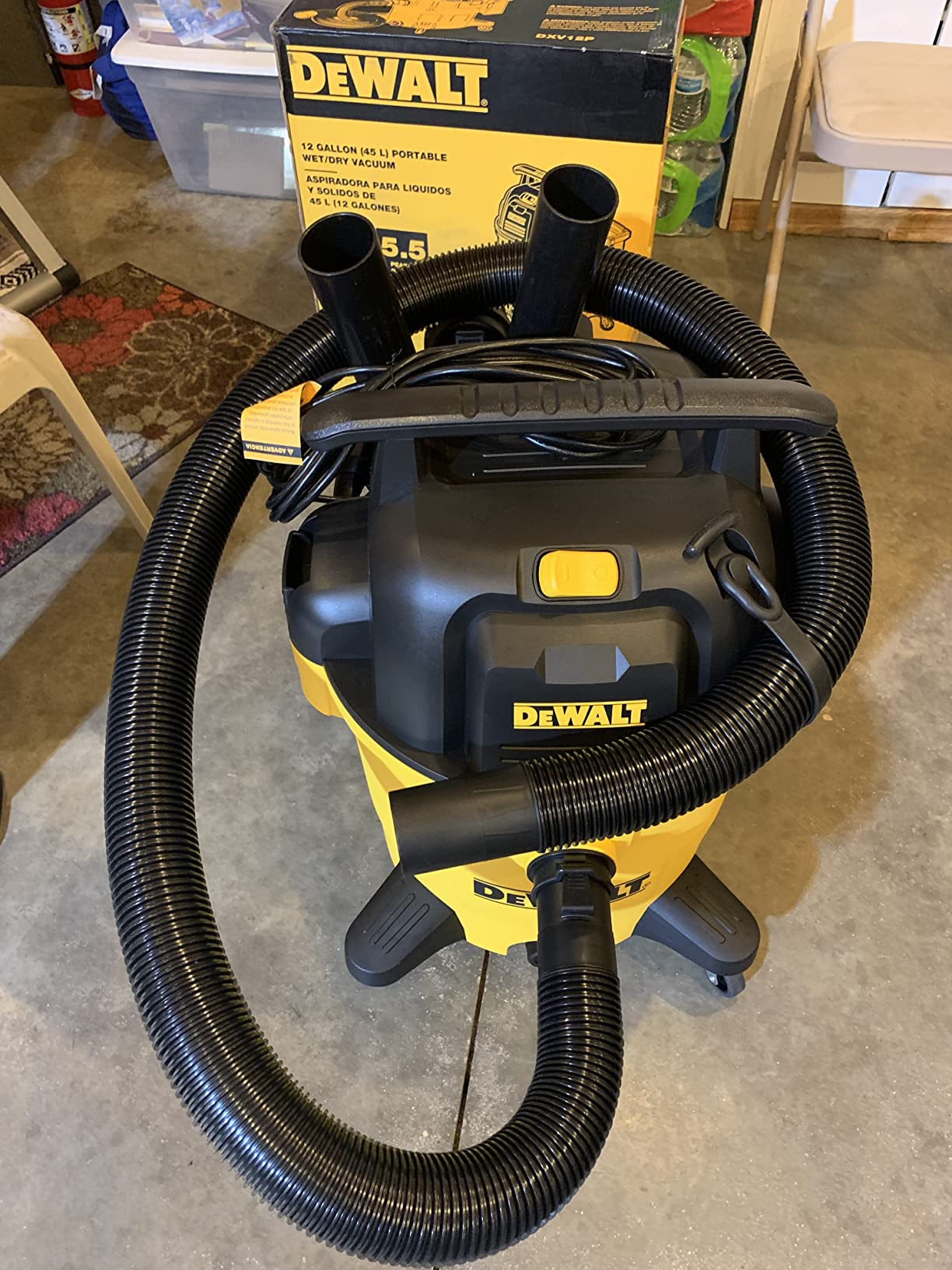 DEWALT 12 Gallon Poly Wet/Dry Vac, 5.5 HP Shop Vacuum DXV12P, Yellow customer photo 1
