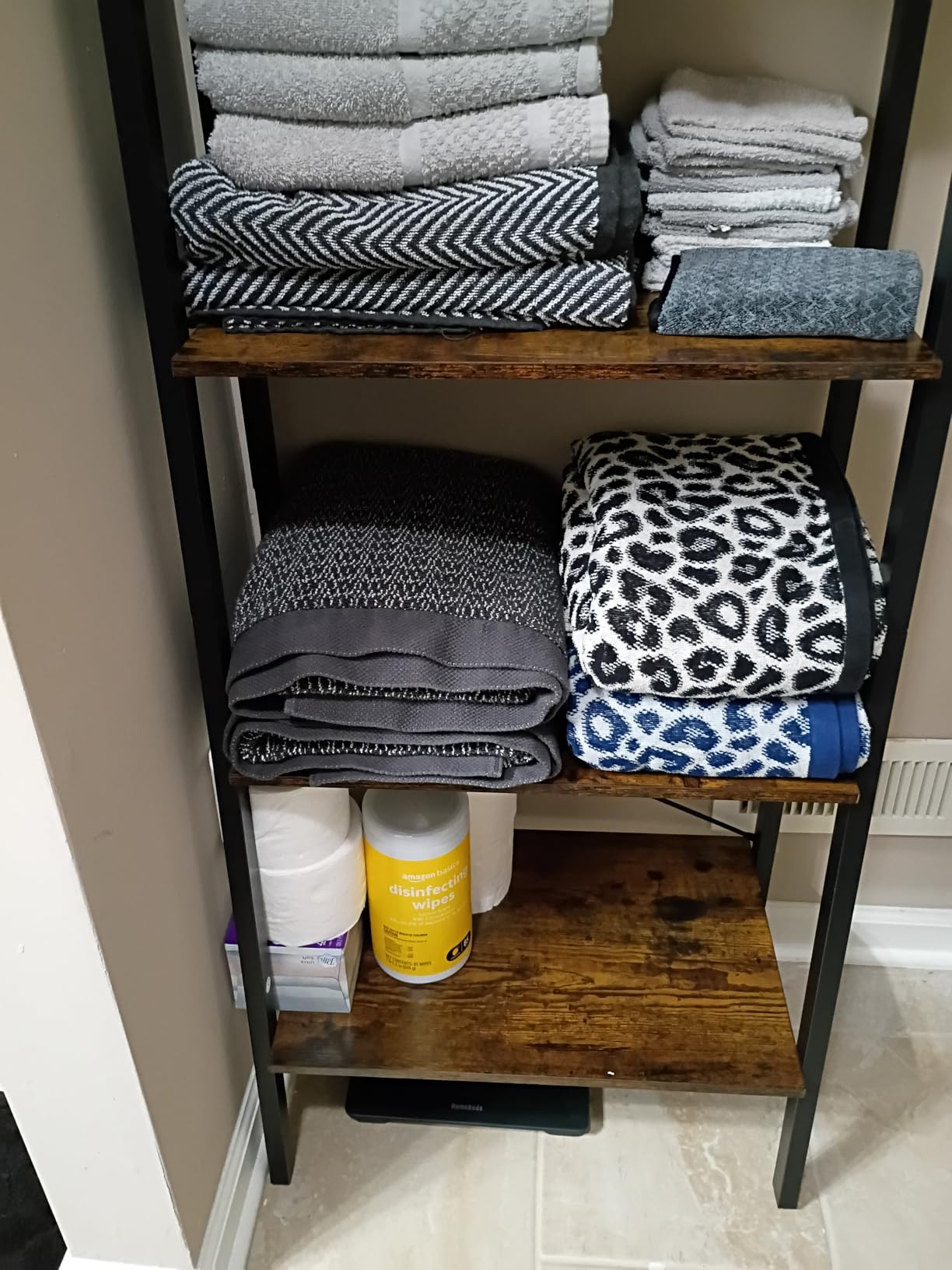 VASAGLE Ladder Shelf, Bookcase Book Shelf, Storage Shelves, 5-Tier, 22In customer photo 2