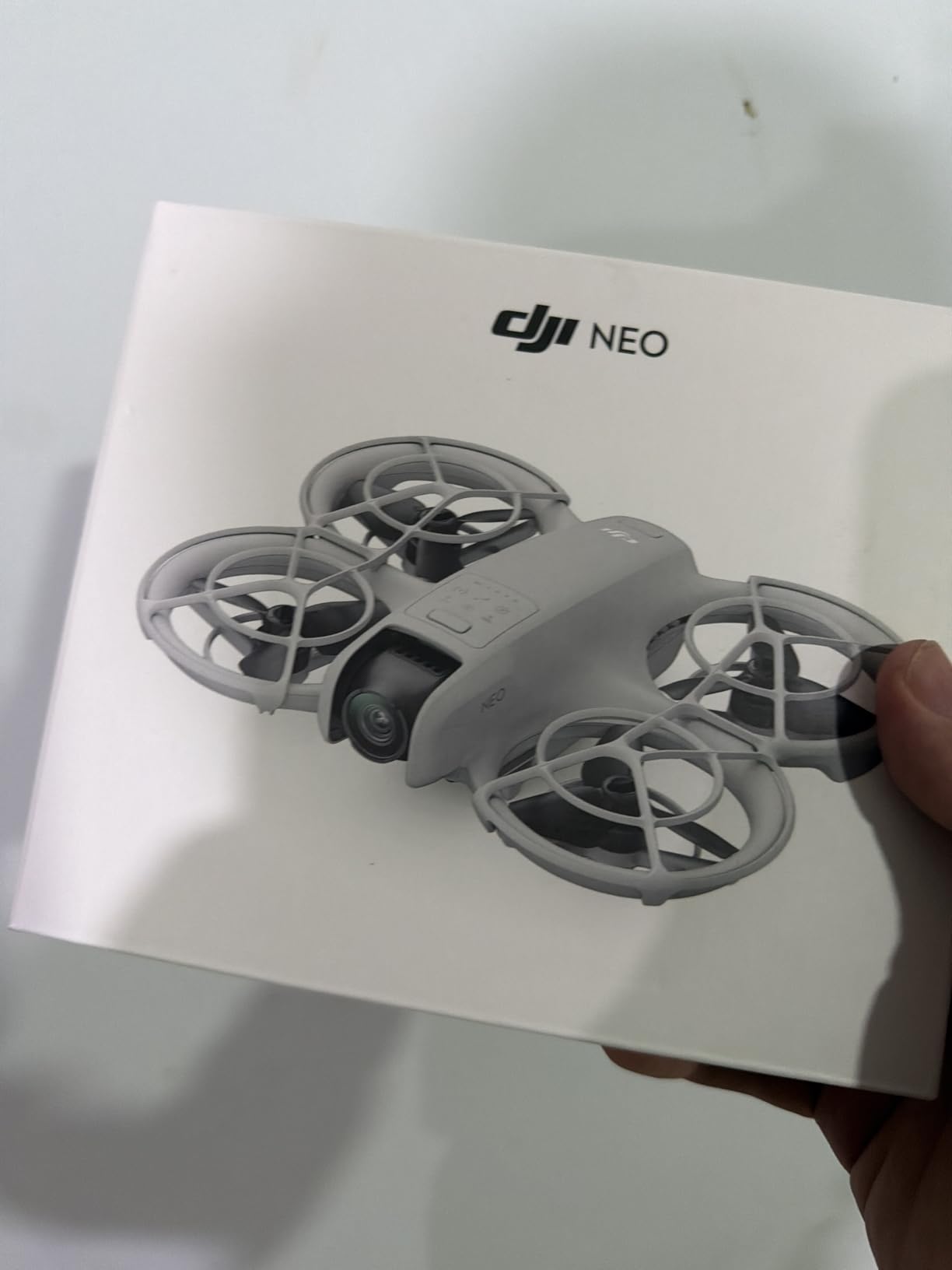 DJI Neo Mini Drone with 4K UHD Camera, 135g Self-Flying Drone, Palm Takeoff, Subject Tracking, QuickShots, Stabilized Video, Built-In Propeller Guard customer photo 2