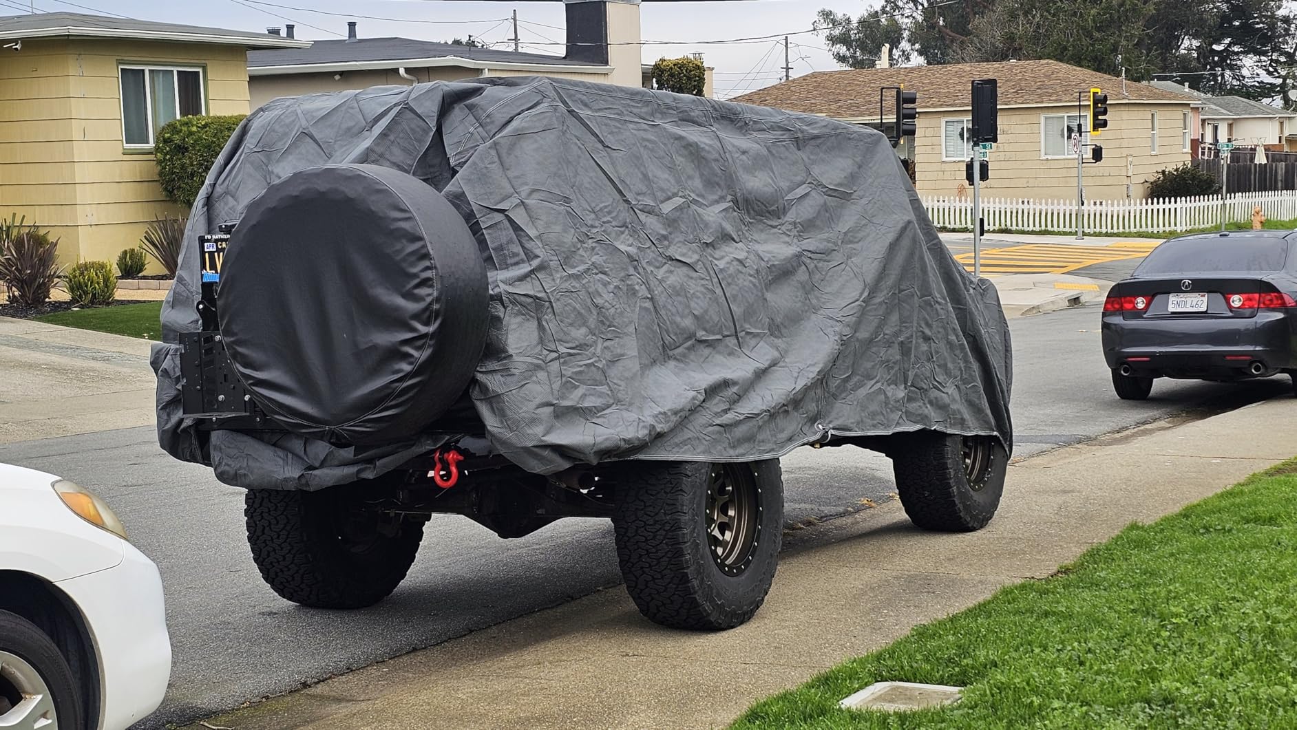 Motor Trend 4-Layer 4-Season Auto Waterproof Outdoor UV Protection Heavy Duty Full Car Cover for Vans, SUVs and Crossovers up to 210 in customer photo 1