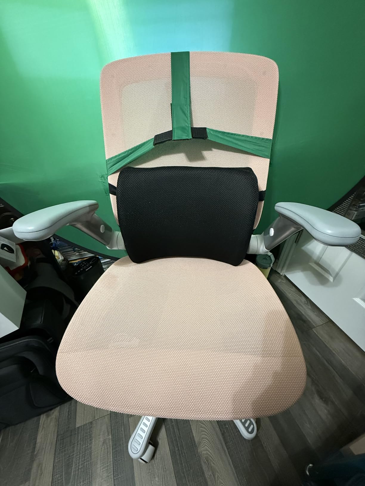 GABRYLLY Ergonomic Office Chair, High Back Home Desk Chair with Headrest, Flip-Up Arms, 90-120° Tilt Lock and Wide Cushion, Big and Tall Mesh Chairs customer photo 1
