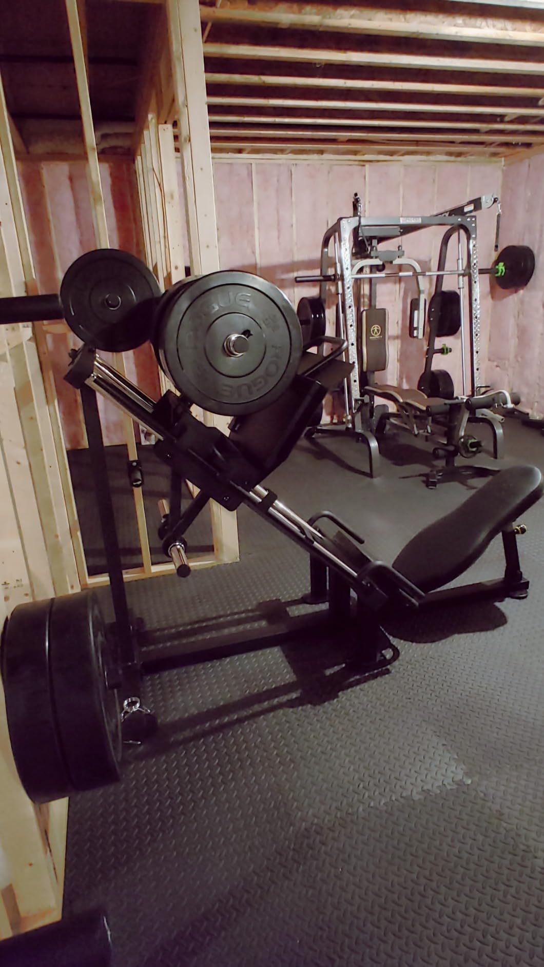 Body-Solid Leg Press Machine 1000 LB Capacity for Full Lower Body Workout customer photo 2