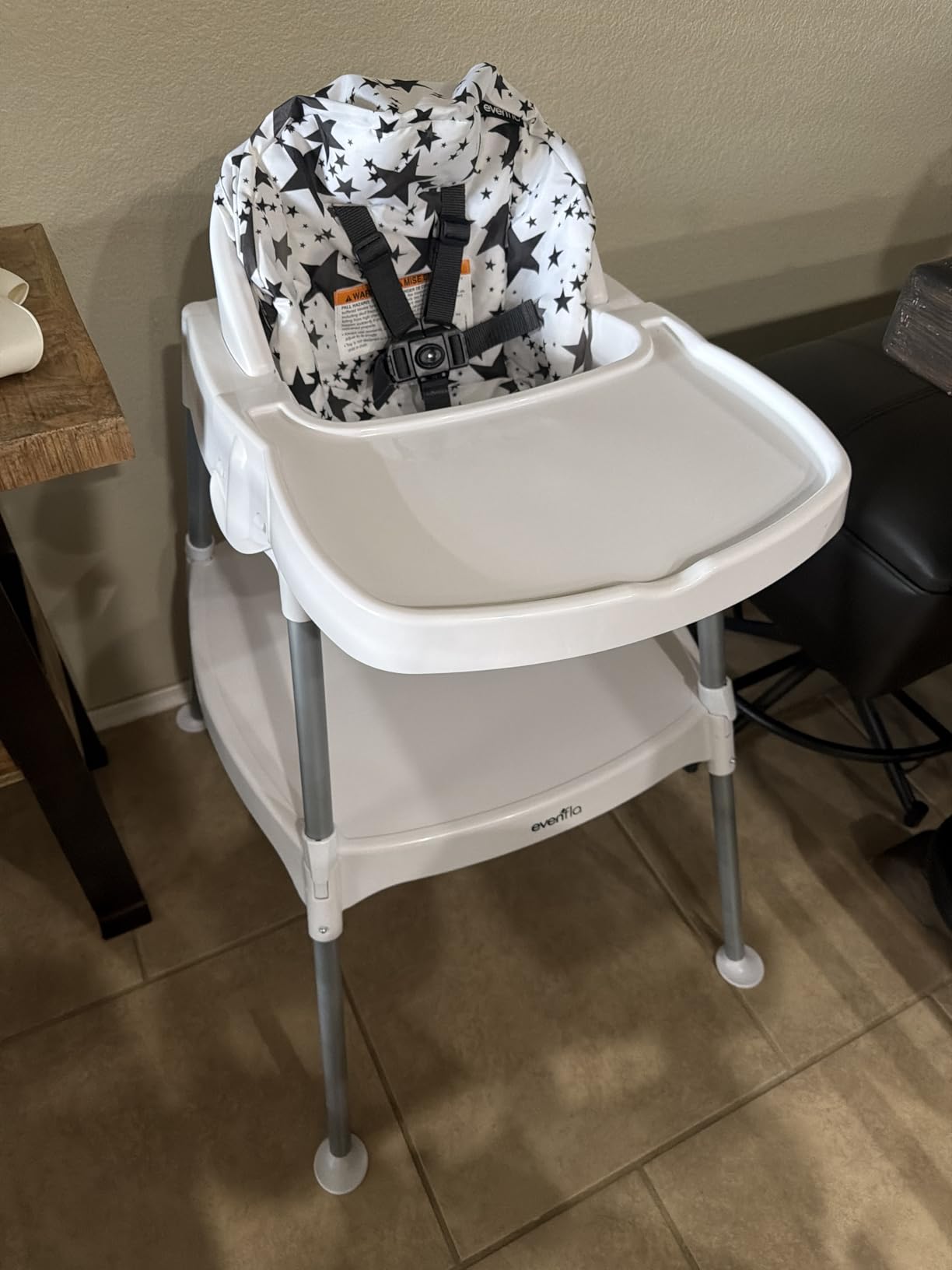 Evenflo Eat and Grow 4-in-1 Convertible High Chair (Prism Triangles) customer photo 2