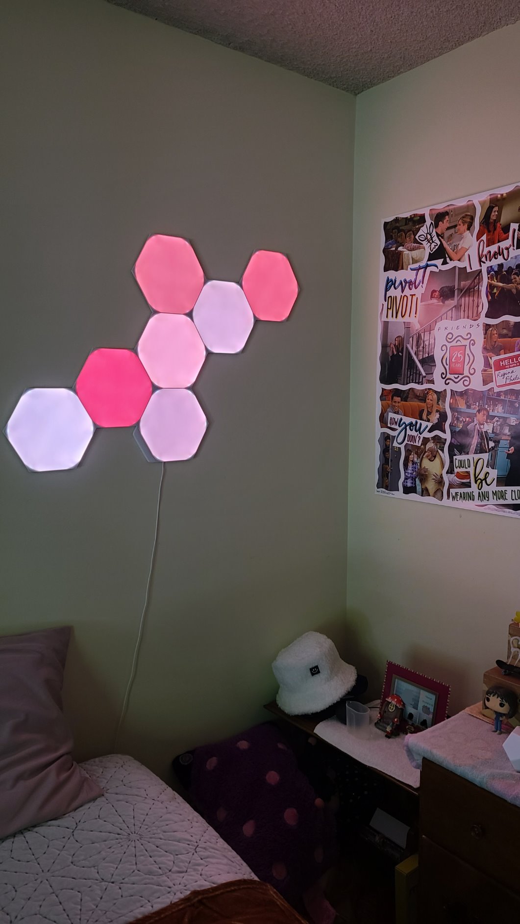 Nanoleaf Shapes Hexagon Lights, Smart RGBW LED Wall Light Panels, 7PK | Compatible with Alexa Google Assistant, Home Wall Decor for Living Room with Music Sync, Smarter Kit customer photo 1