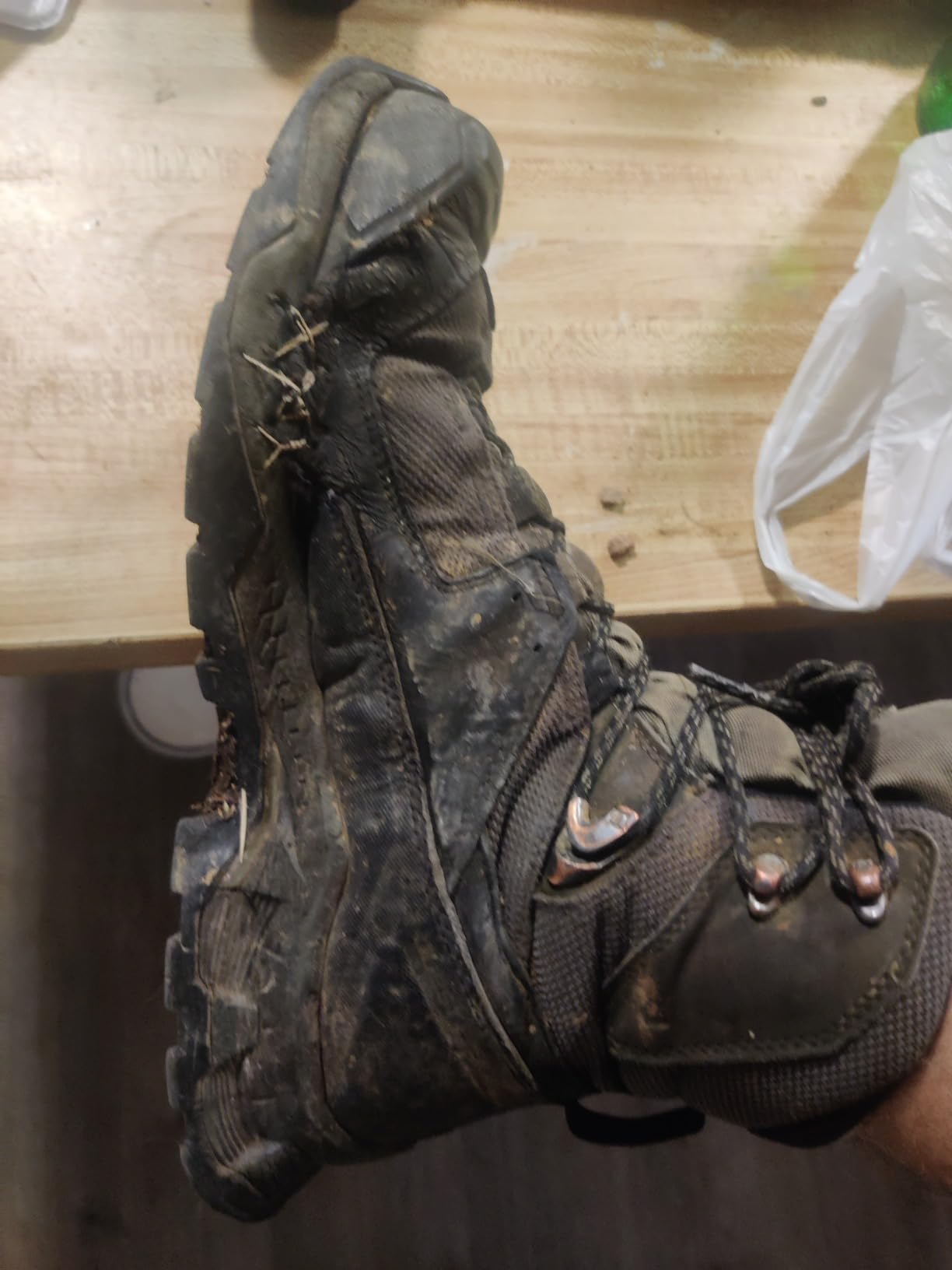 Salomon Men's Quest Element Gore-Tex Waterproof Leather Hiking Boots customer photo 1