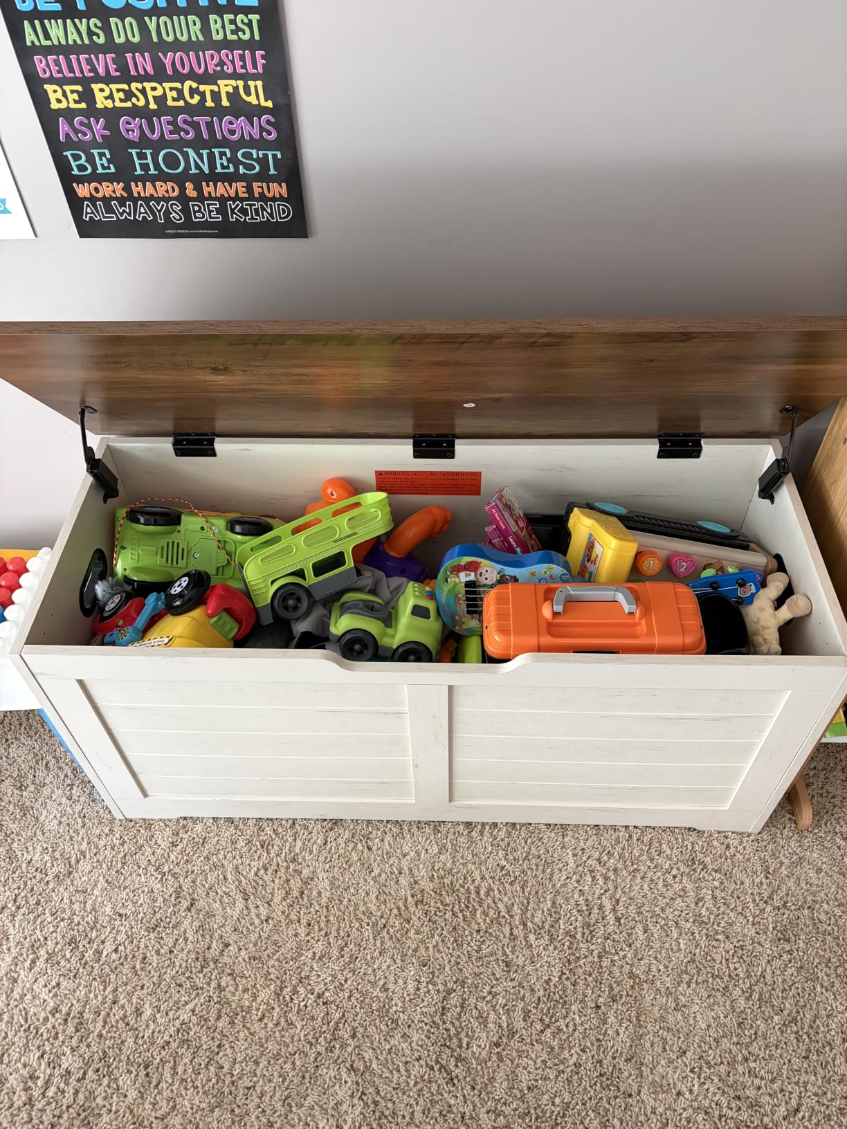 VASAGLE Storage Chest, Storage Bench with 2 Safety Hinges, Farmhouse Style, 15.7 x 39.4 x 18.3 Inches, for Entryway, Bedroom, Living Room, Cloud White ULSB061T10 customer photo 2