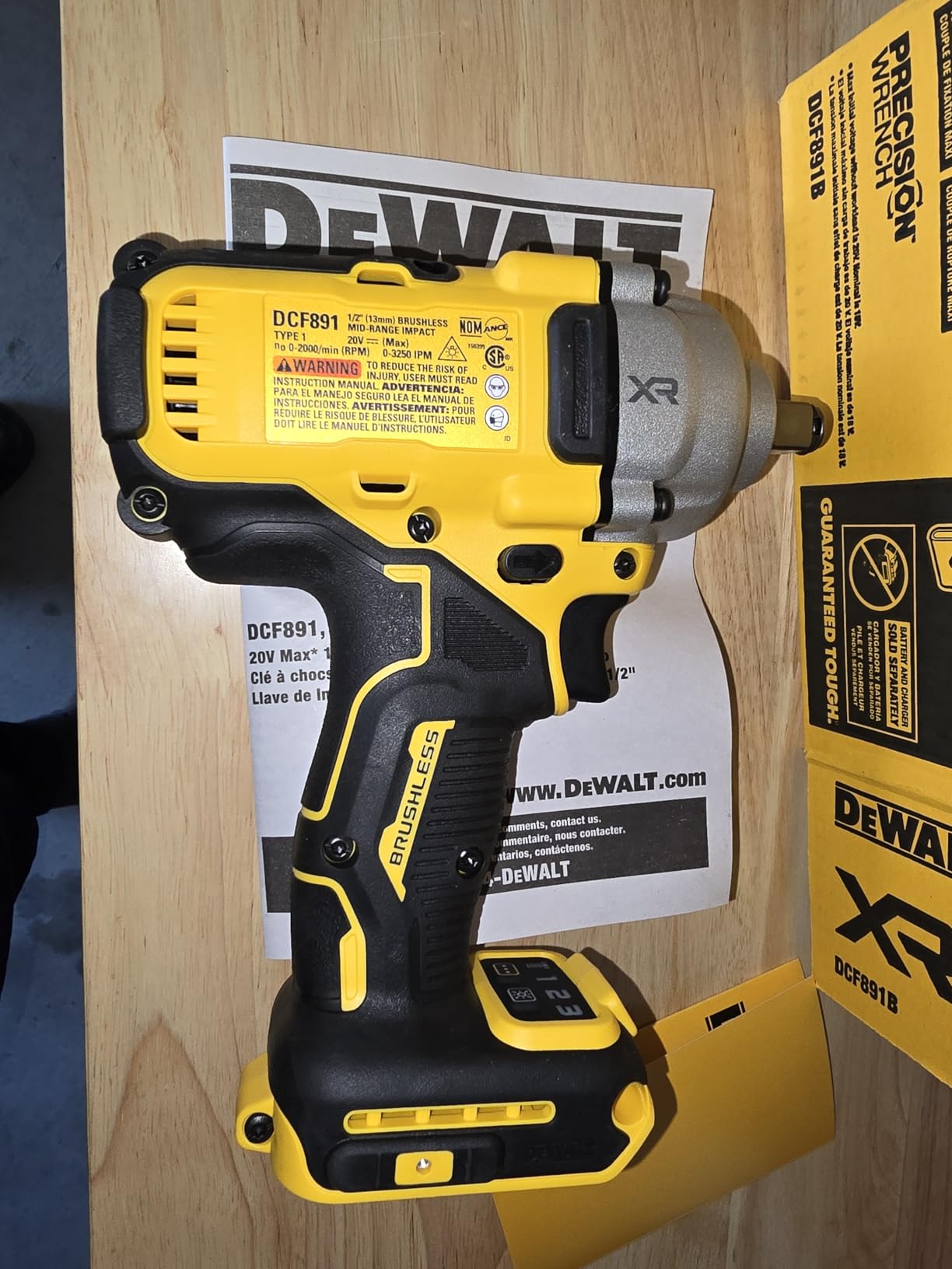 DEWALT 20V MAX Cordless Impact Wrench, 1/2