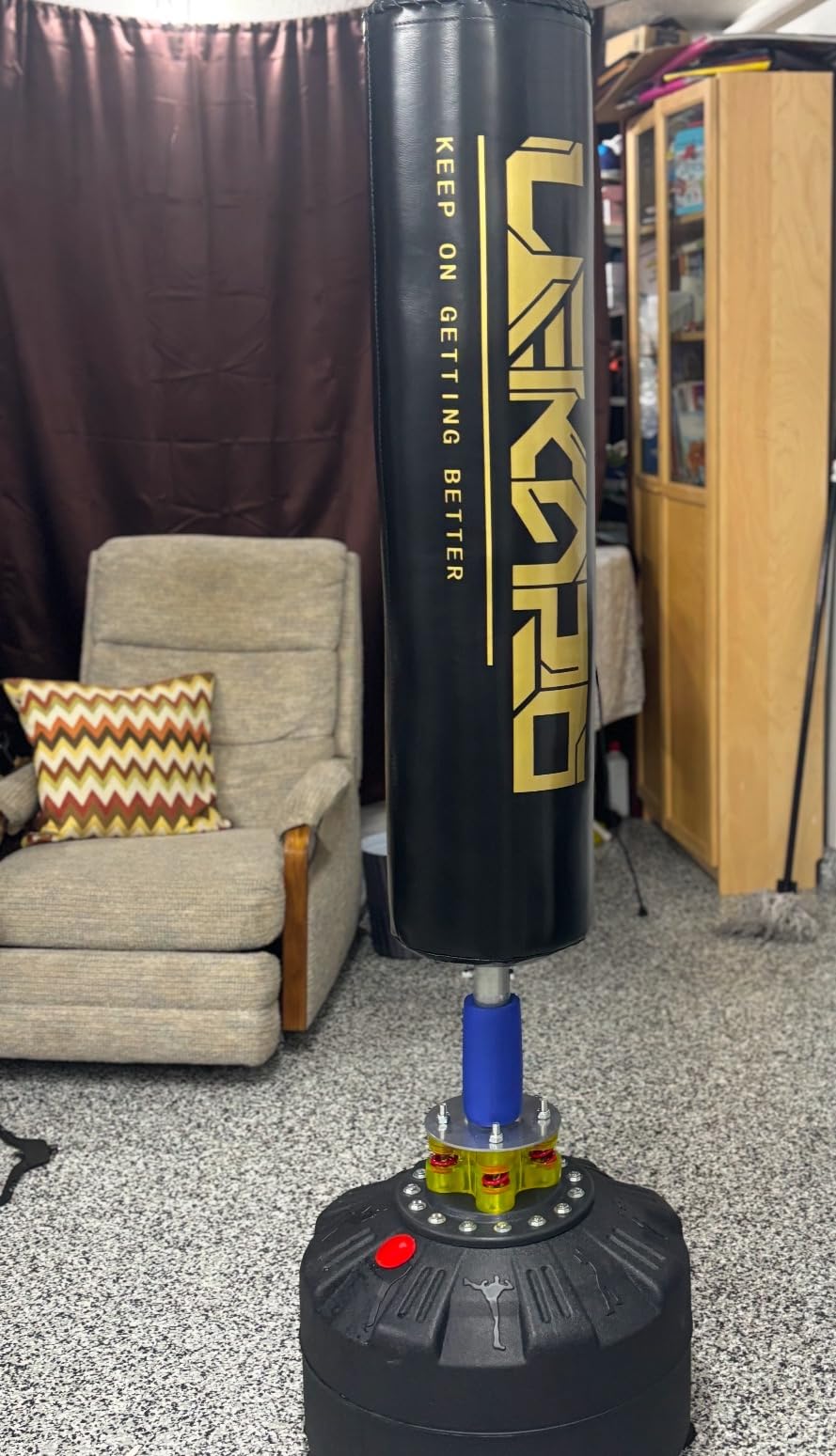 LEKÄRO Freestanding Punching Bag with Boxing Gloves, Heavy Boxing Bag with Stand for Adult Kids customer photo 2