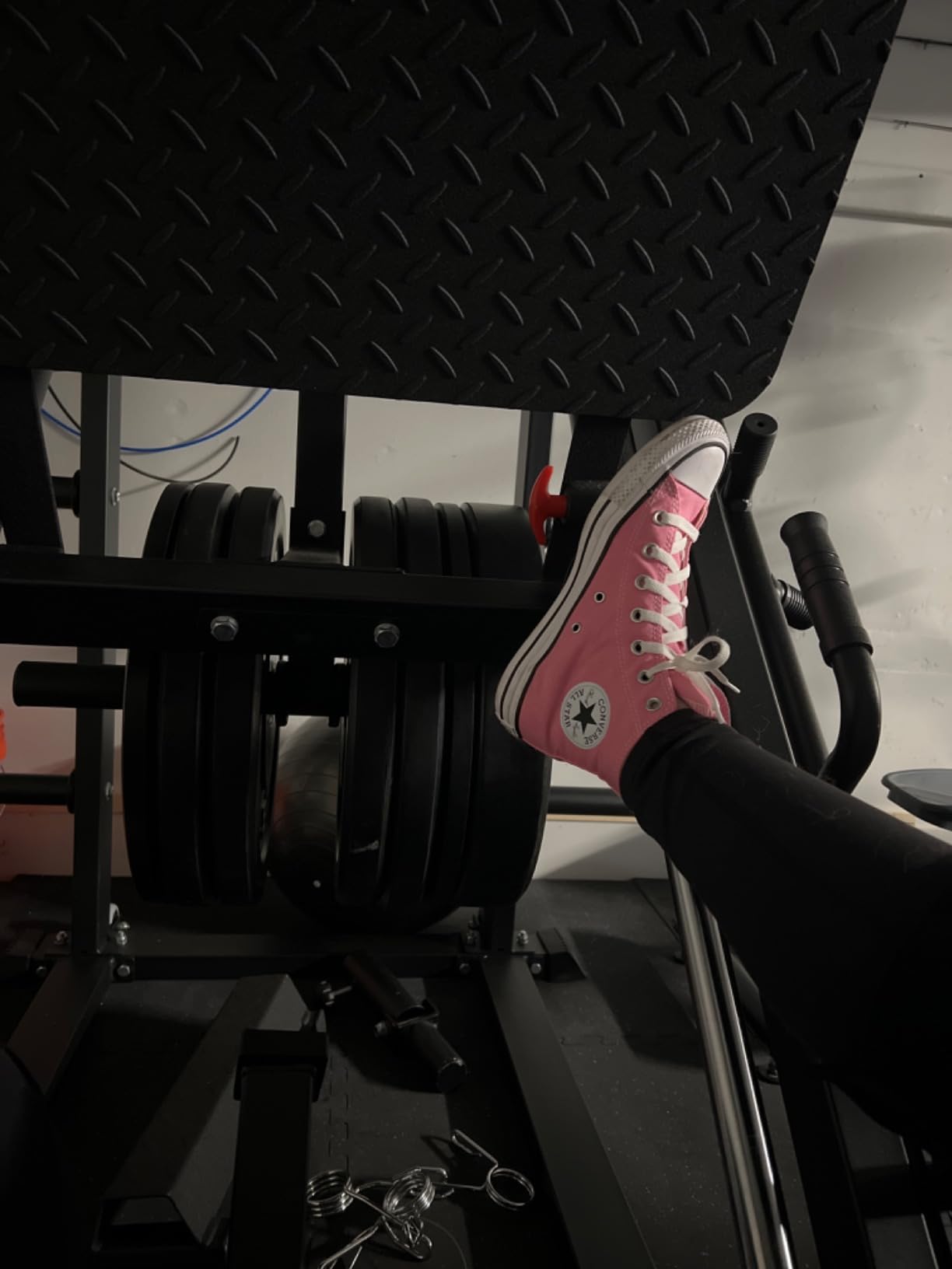 GMWD Leg Press Hack Squat Machine Combo, 45-Degree customer photo 2