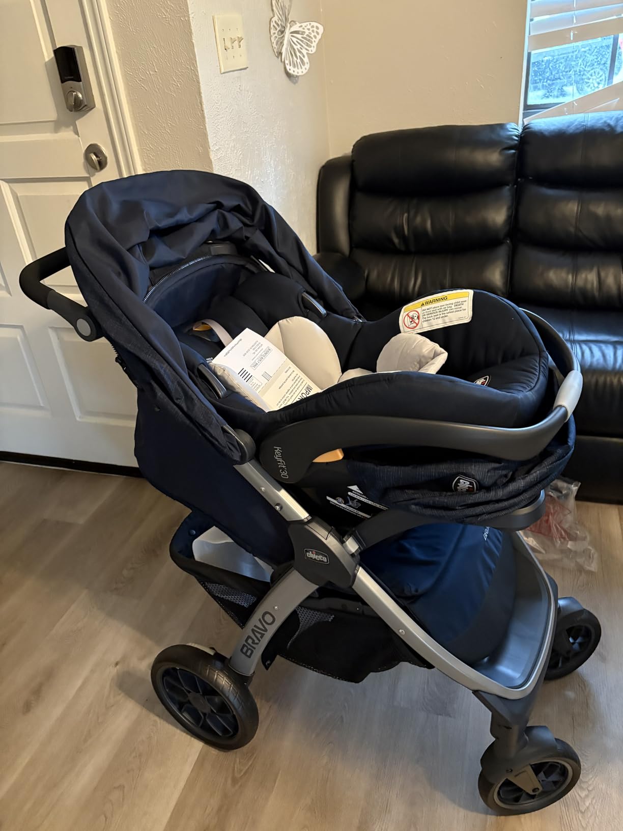 Chicco Bravo 3-in-1 Trio Travel System, Bravo Quick-Fold Stroller with KeyFit 30 Infant Car Seat and Base, Parker customer photo 1