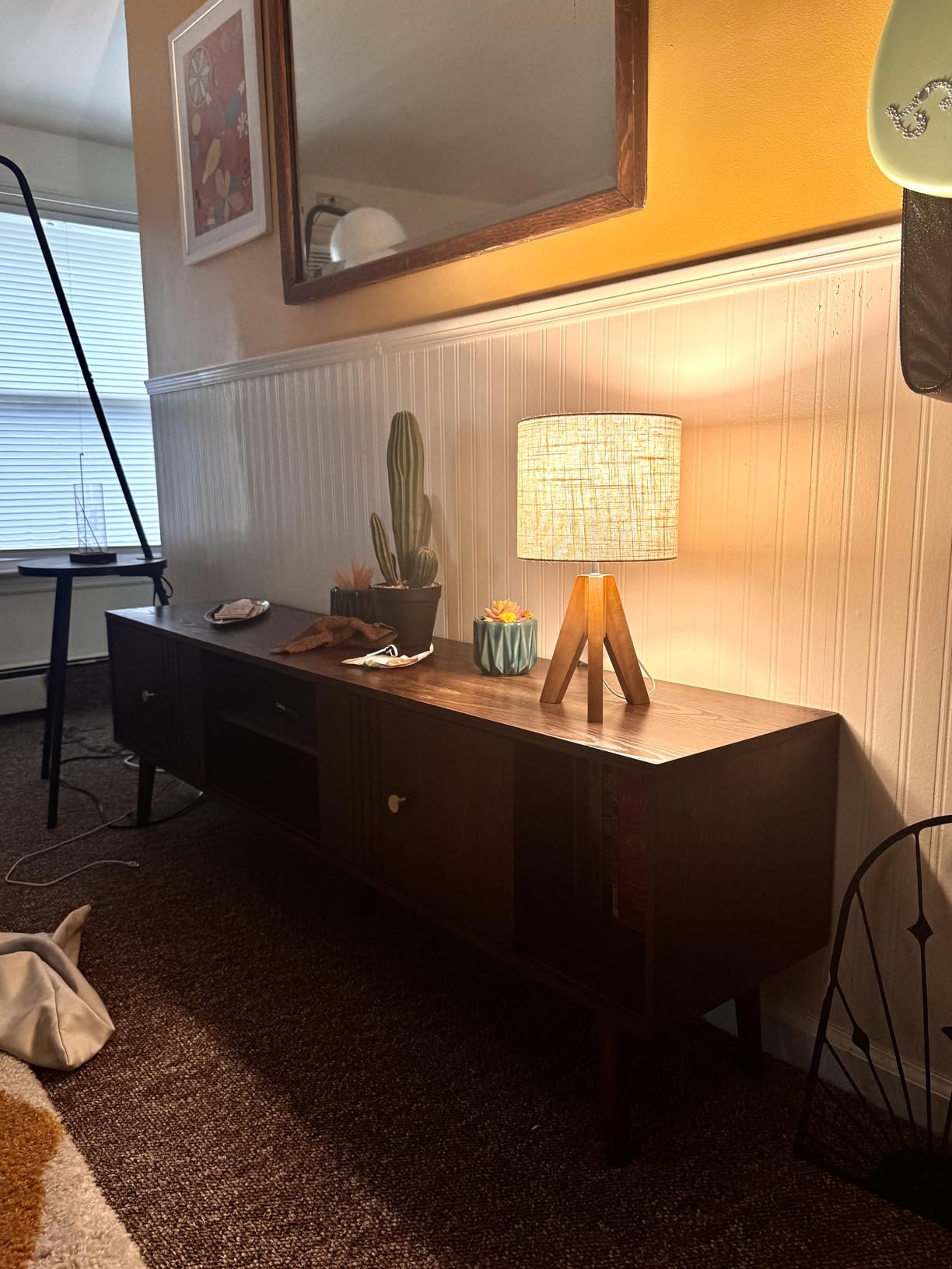 EDISHINE Tripod Table Lamp, Small Cute Bedside Lamp, 14.2 Inch, E26 Base customer photo 2