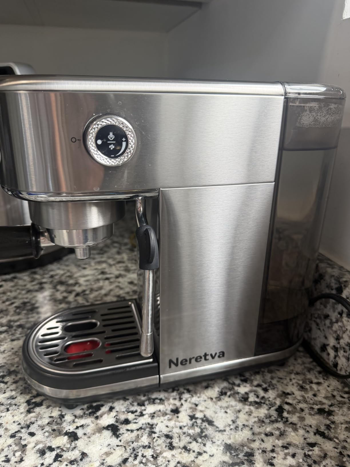 Neretva Espresso Machine 20 Bar, Super Compact Espresso Maker Stainless Steel Professional Coffee Machine Espresso with Power Steam & LED Display for Home Barista Latte and Cappuccino Maker-Silver customer photo 1