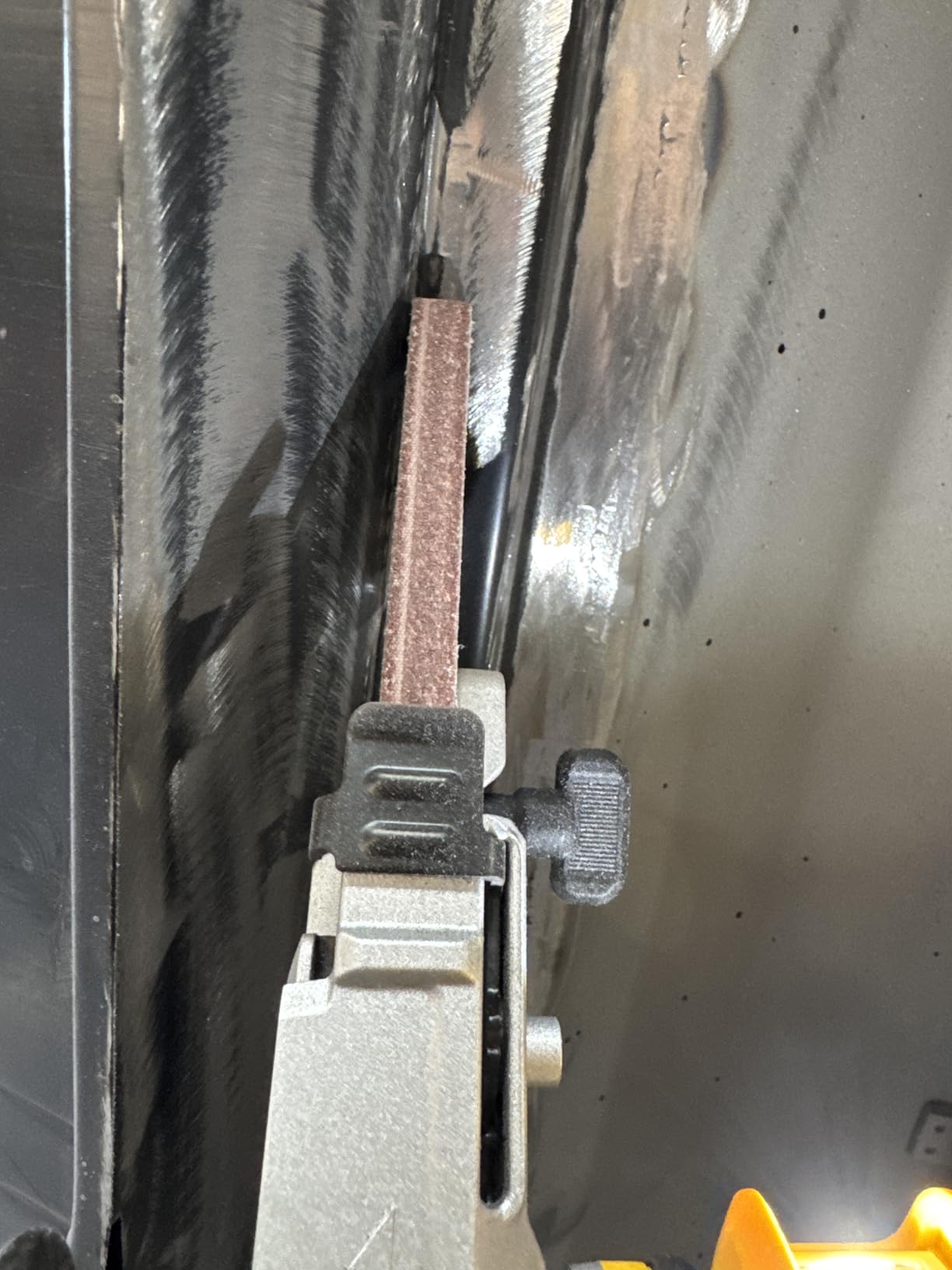 DEWALT 20V MAX XR Cordless Bandfile Power Tool Belt Sander, Bare Tool Only (DCM200B) customer photo 1
