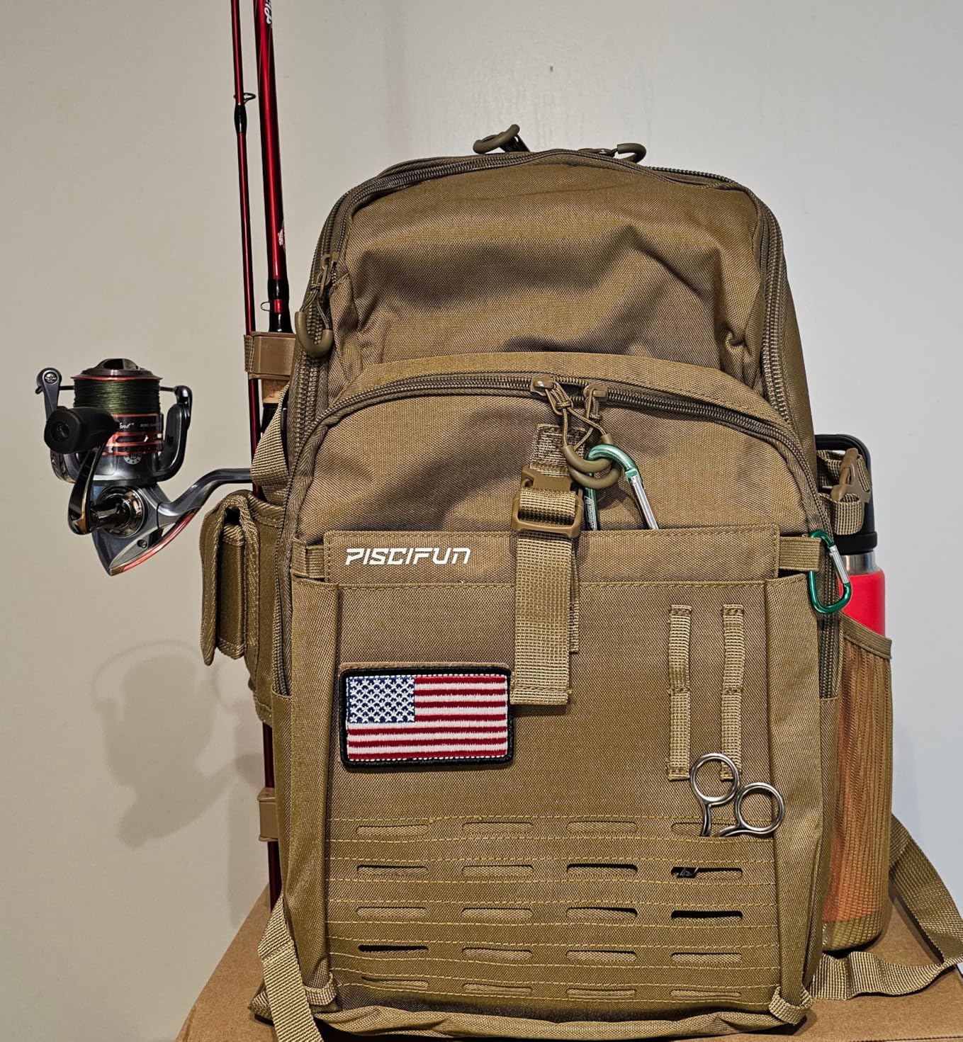Piscifun Fishing Tackle Backpack with Rod & Gear Holder, Lightweight Outdoor Water-Resistant Fishing Shoulder Storage Bag with Protective Rain Cover, Khaki customer photo 1
