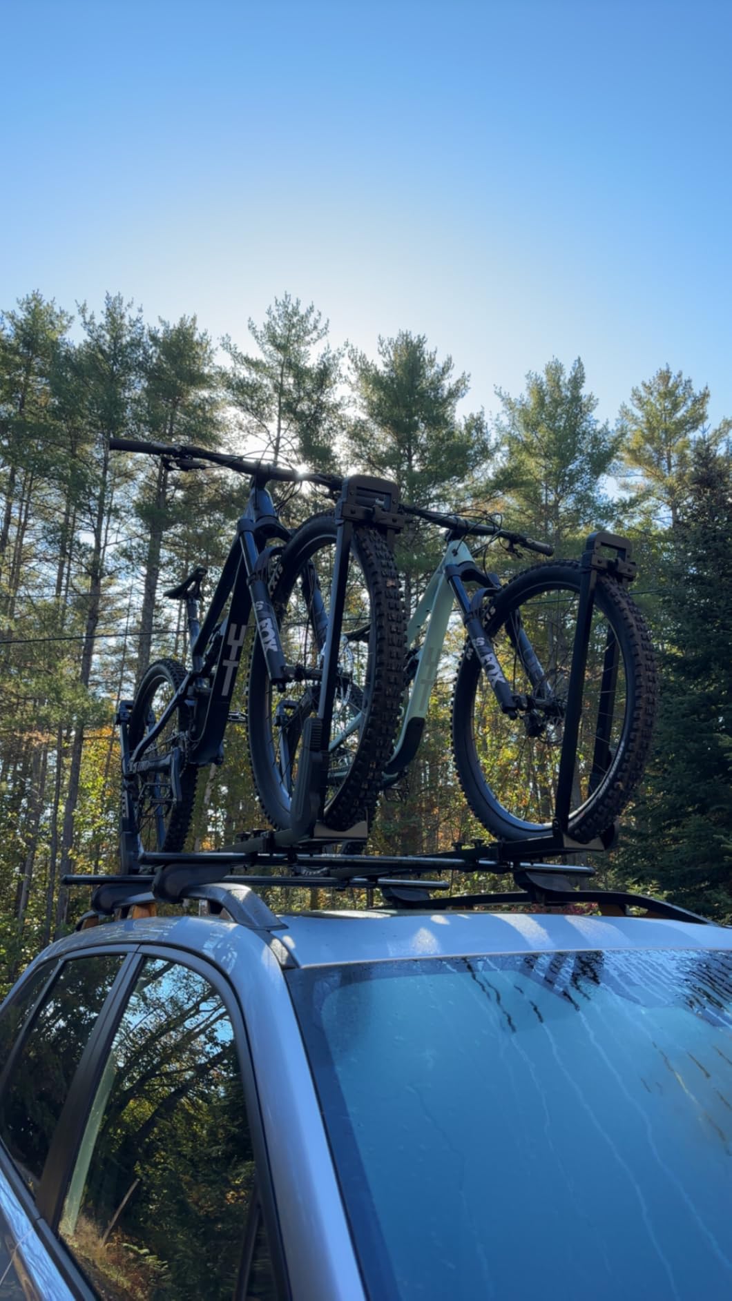 TOOENJOY Rooftop Bike Rack for Car SUV, Upright Roof Mount Bicycle Rack with 2 Arms for Movable Crossbar, 2 Bike Carrier customer photo 1