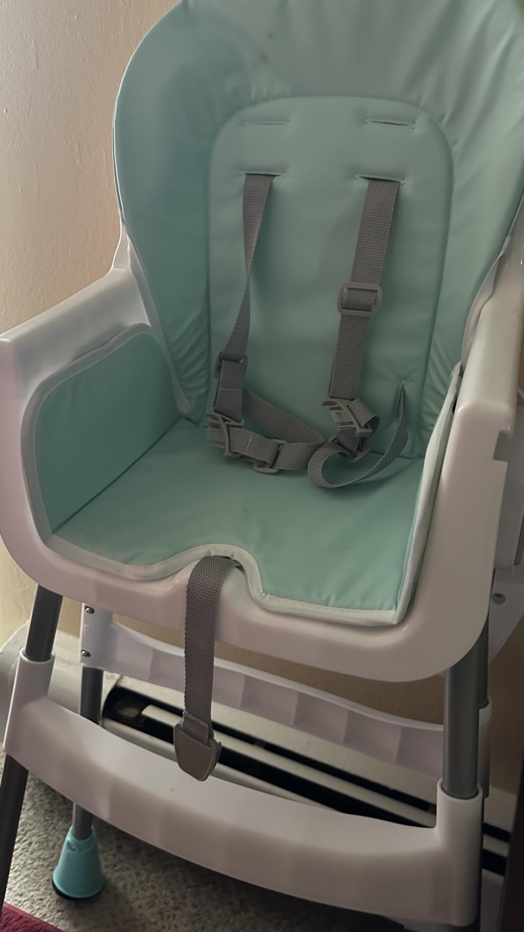 Dream On Me TableTalk 2-in-1 High Chair for Baby & Toddler - Convertible High Chair to Junior Chair, Removable Padded Seat, Dual Dishwasher-Safe Trays, Sturdy Steel Frame, Quick Folding Design - Black customer photo 1