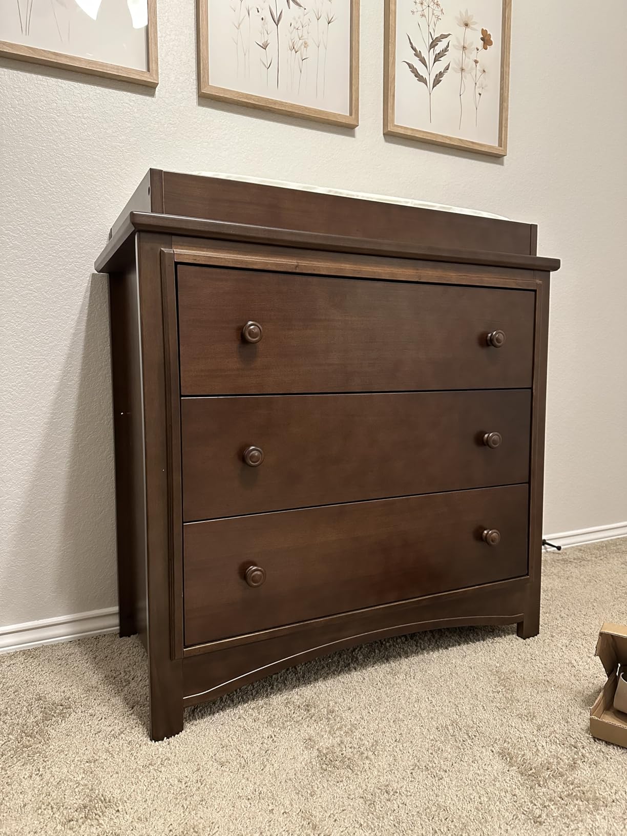 Delta Children Perry 3 Drawer Dresser with Changing Top and Interlocking Drawers, Moonstruck Grey customer photo 1