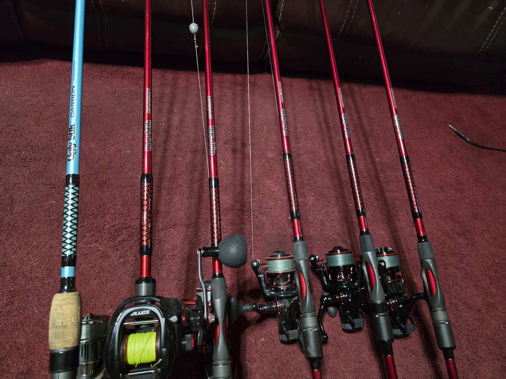 Ugly Stik Carbon Inshore Spinning Rod, 24-Ton Graphite Blank, Solid Graphite Tip for Increased Sensitivity customer photo 1