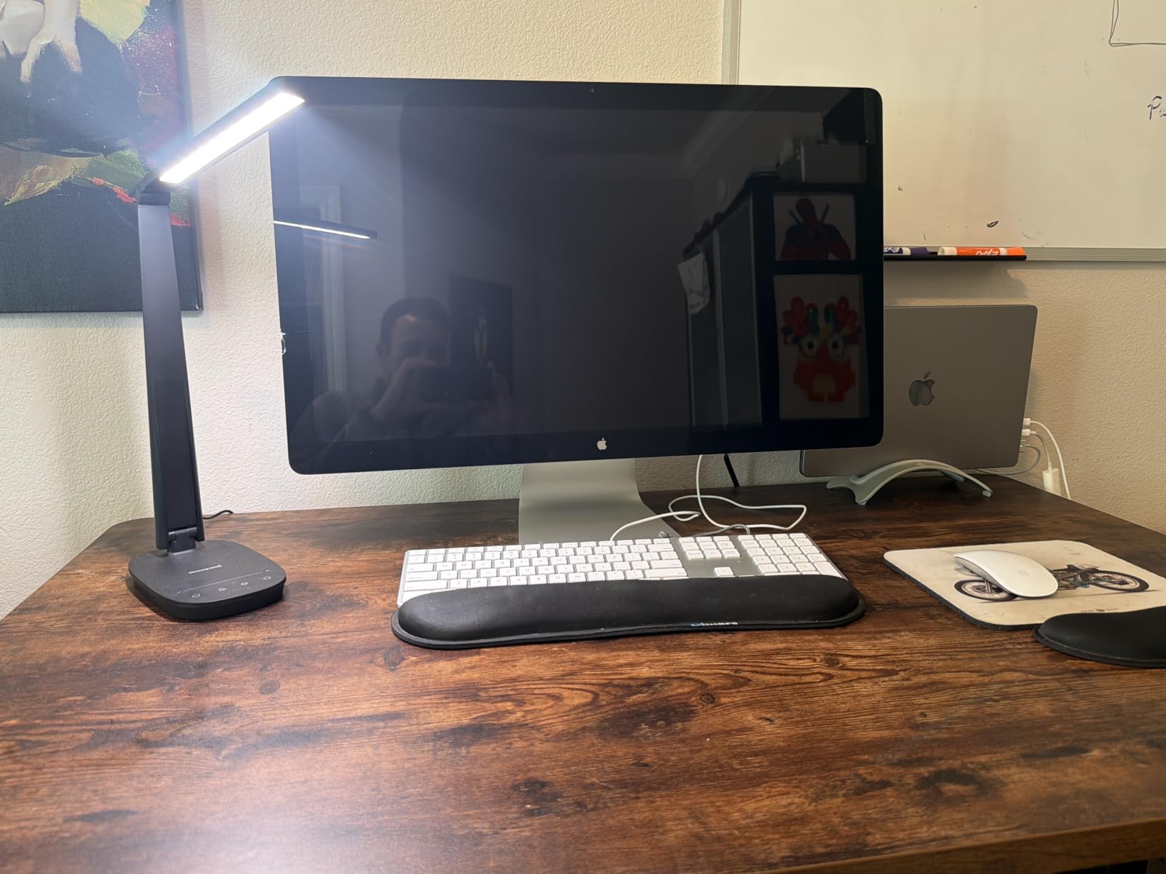 Honeywell HWT-H2 LED Desk Lamp, Eye-Caring Full Spectrum, USB Charging | CRI94 Full Spectrum Eye-Caring Light, Low Blue Light, 4 Color Modes, USB-A & USB-C Charging, Foldable Touch Control customer photo 1