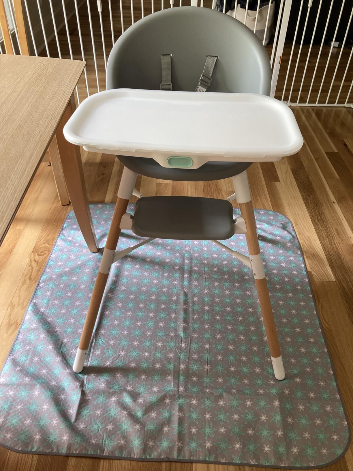 Skip Hop Baby High Chair 4-in-1 Convertible High Chair, EON customer photo 2