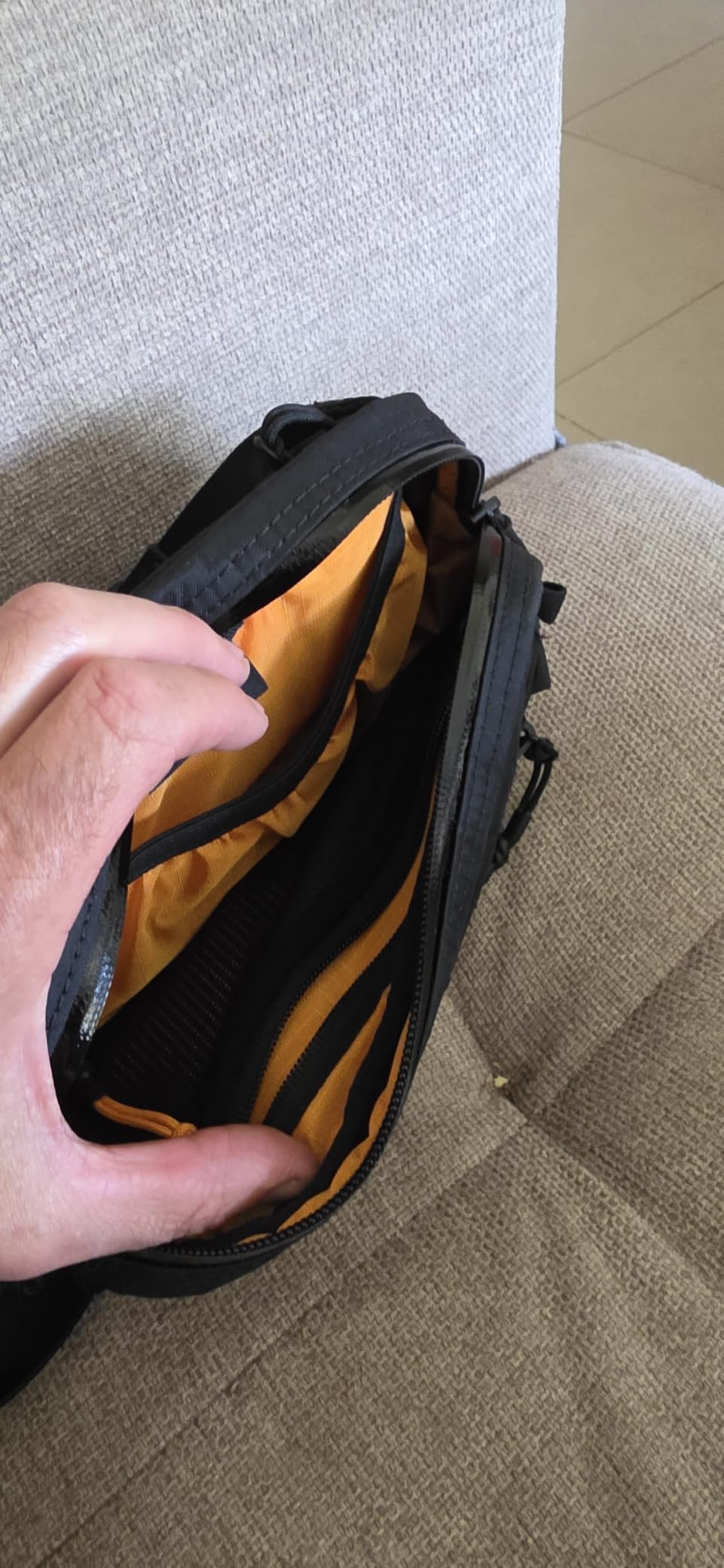 tomtoc 1.5L Sling Bag with RFID Blocking, Crossbody Bag Minimalist Chest Shoulder Pack for Men and Women, Water-resistant Lightweight Casual Waist Fanny Pack for Travel, Daily Use customer photo 1