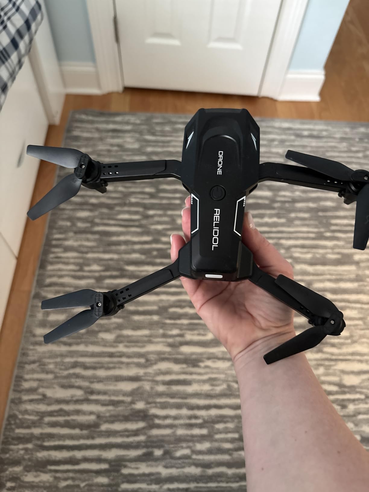 Drone with 1080P Camera - Foldable Remote Control RC Quadcopter FPV Drone with Gesture Control, 3D Flip, One Key Start, Emergency Stop, 2 Batteries, Toy Drone for Kids Adult Beginners customer photo 2