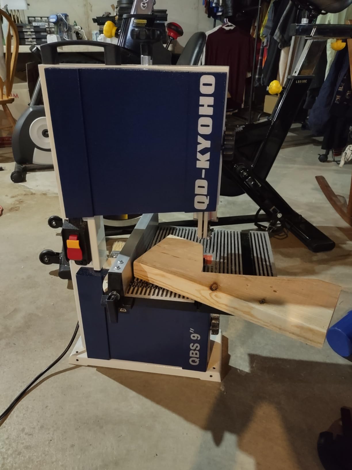 Band Saw, 10-Inch Bandsaw for Woodworking, 1515 & 3280 FPM Dual-Speed Bandsaw, 1/2 HP, 120V 5.3-Amp Motor customer photo 2