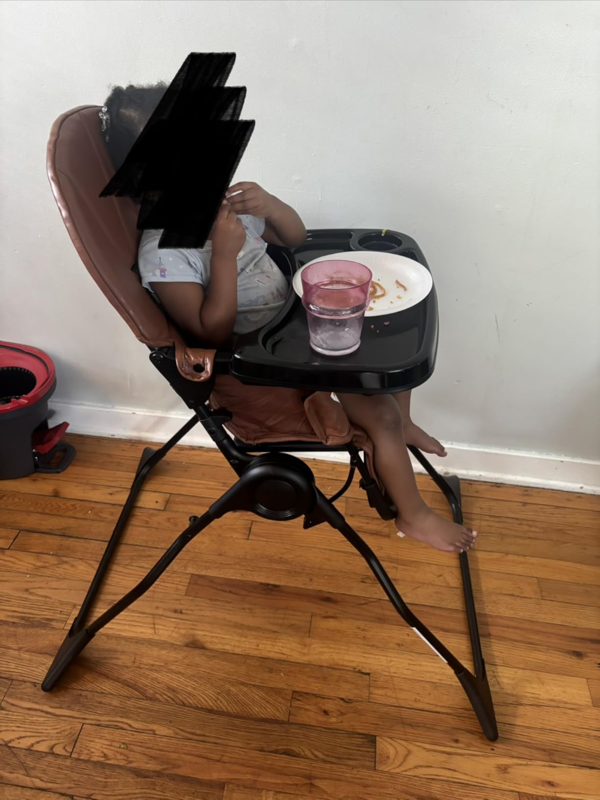 Dream On Me Snack and Stow Highchair | Adjustable Feeding Chair with Removable Tray, Lightweight, Foldable Design, Easy to Clean, Perfect for Toddlers & Infants customer photo 2