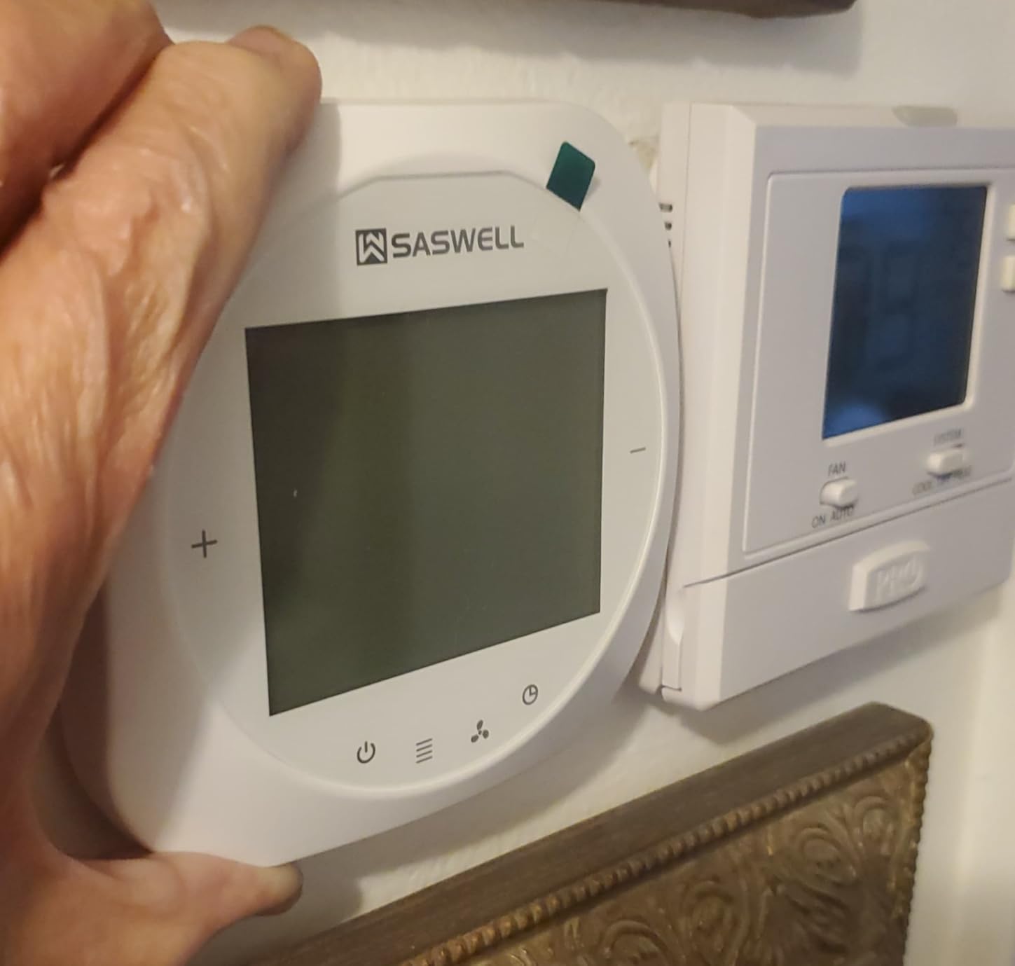 Smart Thermostat 3H/2C, WiFi Household Thermostat for Heat Pump and Conventional Multi-Stage System, Easy DIY Installation, Voice Control, Support Alexa and Google Home, C-Wire Required customer photo 2
