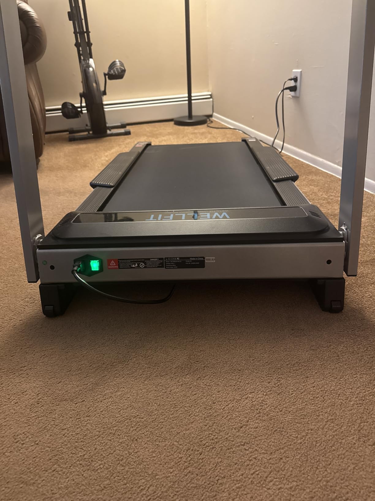 WELLFIT Home Treadmill, 2 Level Incline Heavy Duty Treadmill with Pulse Sensor, 4.0 HP, 10 MPH, 450 lbs Capacity, 20'' x 45'' Running Area Treadmills with Bluetooth Player & LED Display customer photo 2