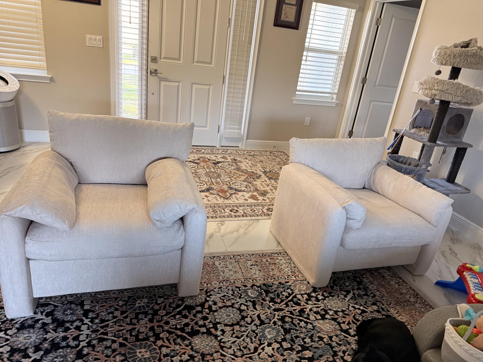 Howjoe Accent Chair for Living Room, Oversized Reading Armchair, Beige customer photo 2