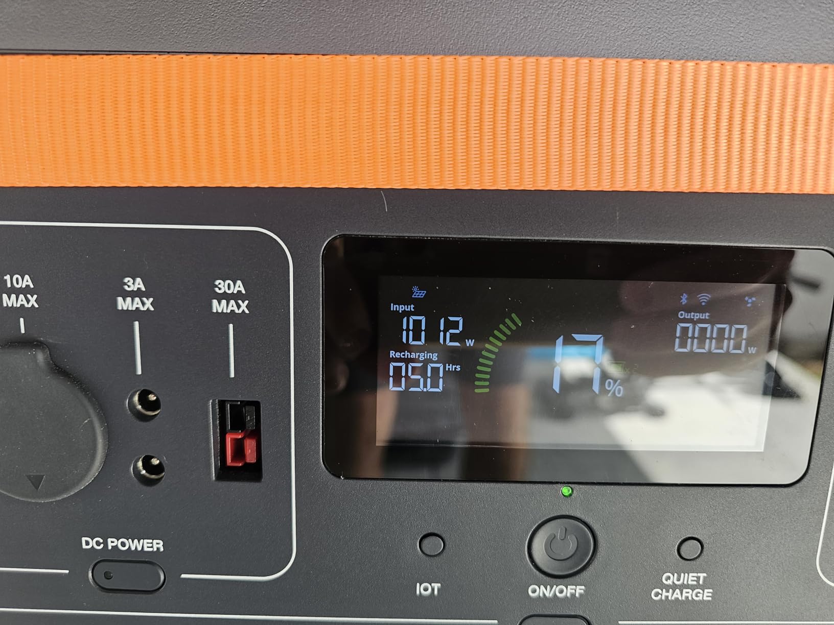 GROWATT INFINITY 2000 Pro Portable Power Station, 2048Wh LiFePO4 Battery, 2400W AC Output Electric Generator, Solar Generator for Home Backup, Camping, RVs, EPS Emergency (Solar Panel Compatible) customer photo 1