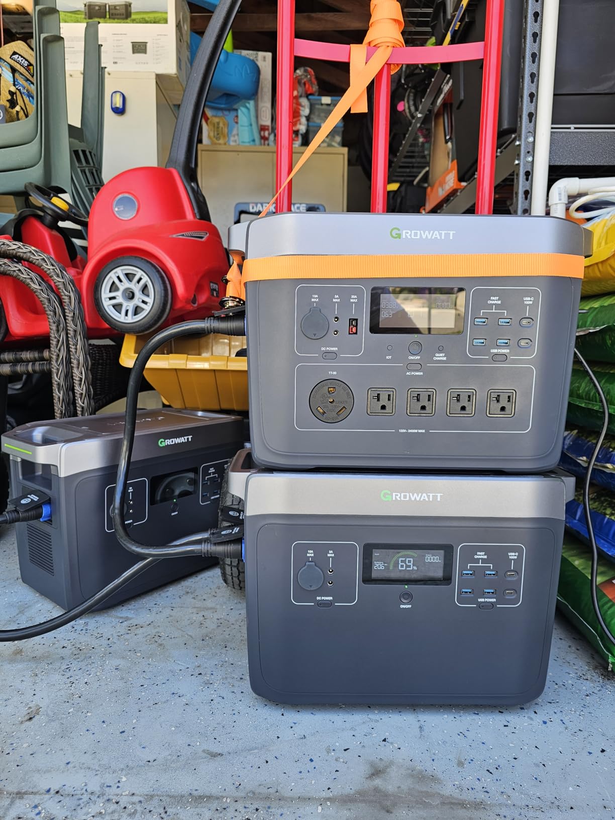 GROWATT INFINITY 2000 Pro Portable Power Station, 2048Wh LiFePO4 Battery, 2400W AC Output Electric Generator, Solar Generator for Home Backup, Camping, RVs, EPS Emergency (Solar Panel Compatible) customer photo 2