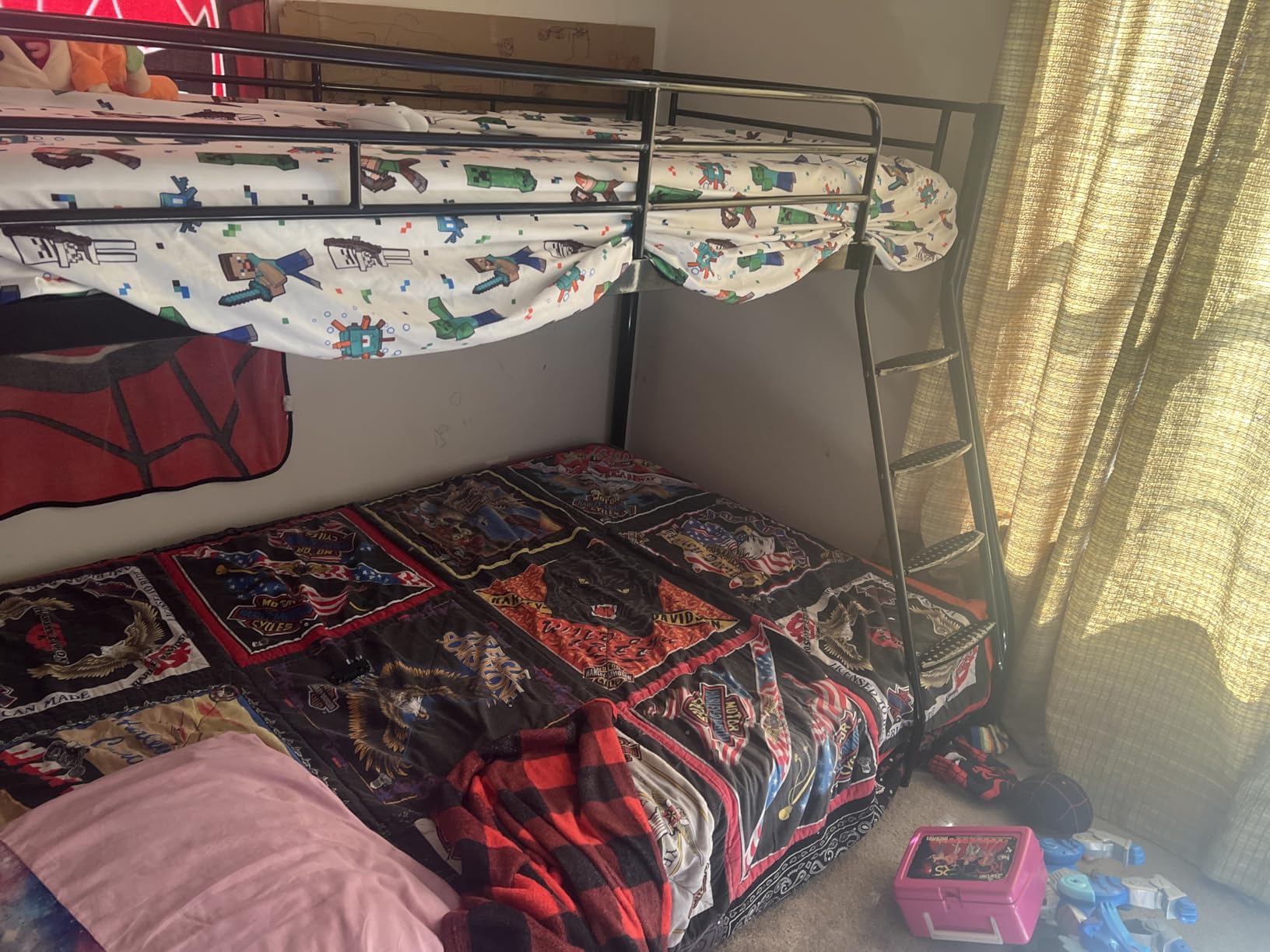 Metal Twin Over Full Bunk Bed, Bunk Beds Twin Over Full Size with Removable Wide Ladder and Full-Length Guardrail, Low Full BunkBeds Frame Heavy Duty Steel Slat Support For Adults Kids and Young Teens customer photo 2