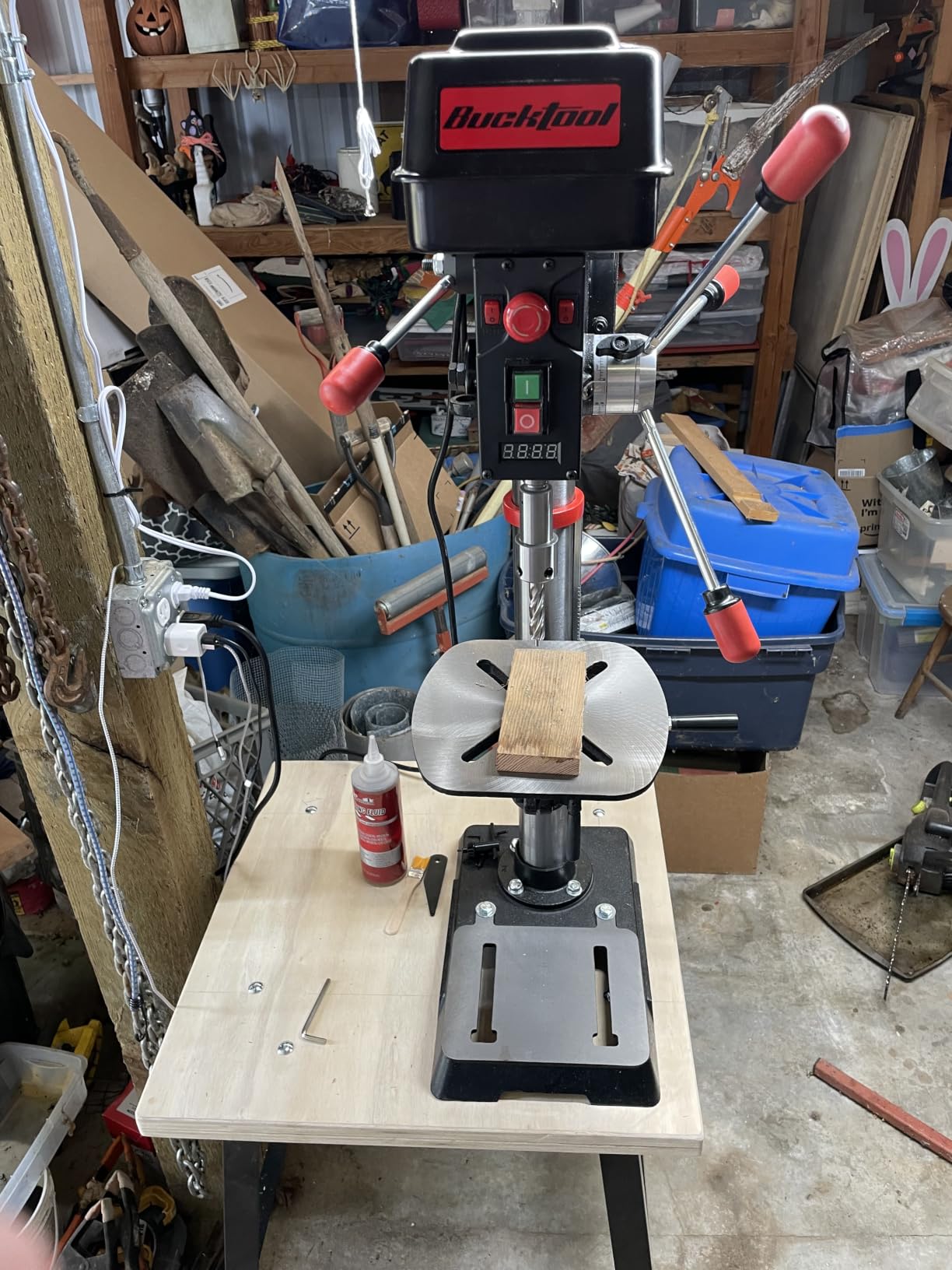 BUCKTOOL 12-Inch Benchtop Drill Press, 6-Pole Motor, 3/4 HP, 360-2000 RPM customer photo 1