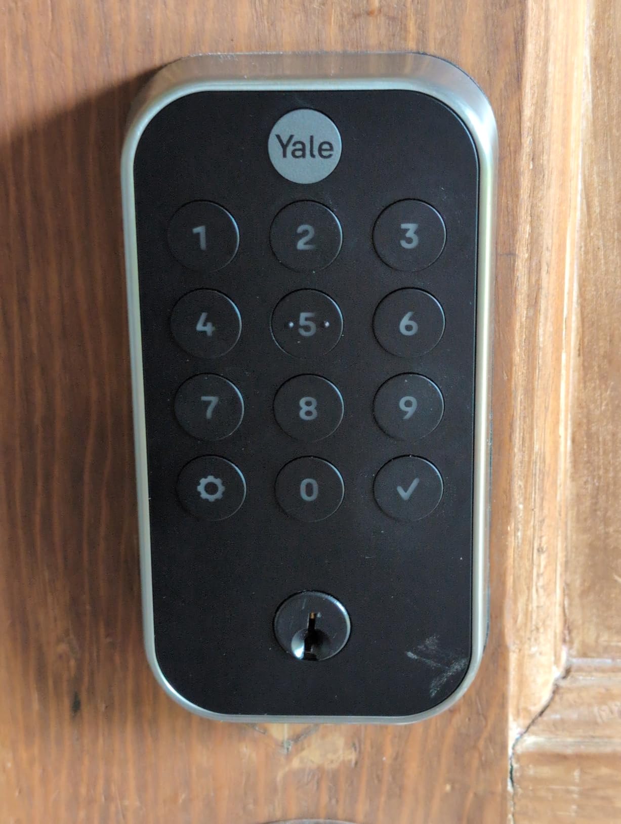 Yale Assure Lock 2 Keypad with Wi-Fi Connect Bridge for Extended Battery Life, Black Suede Deadbolt for Vacation Rental Hosts, YRD410-CB1-BSP customer photo 1