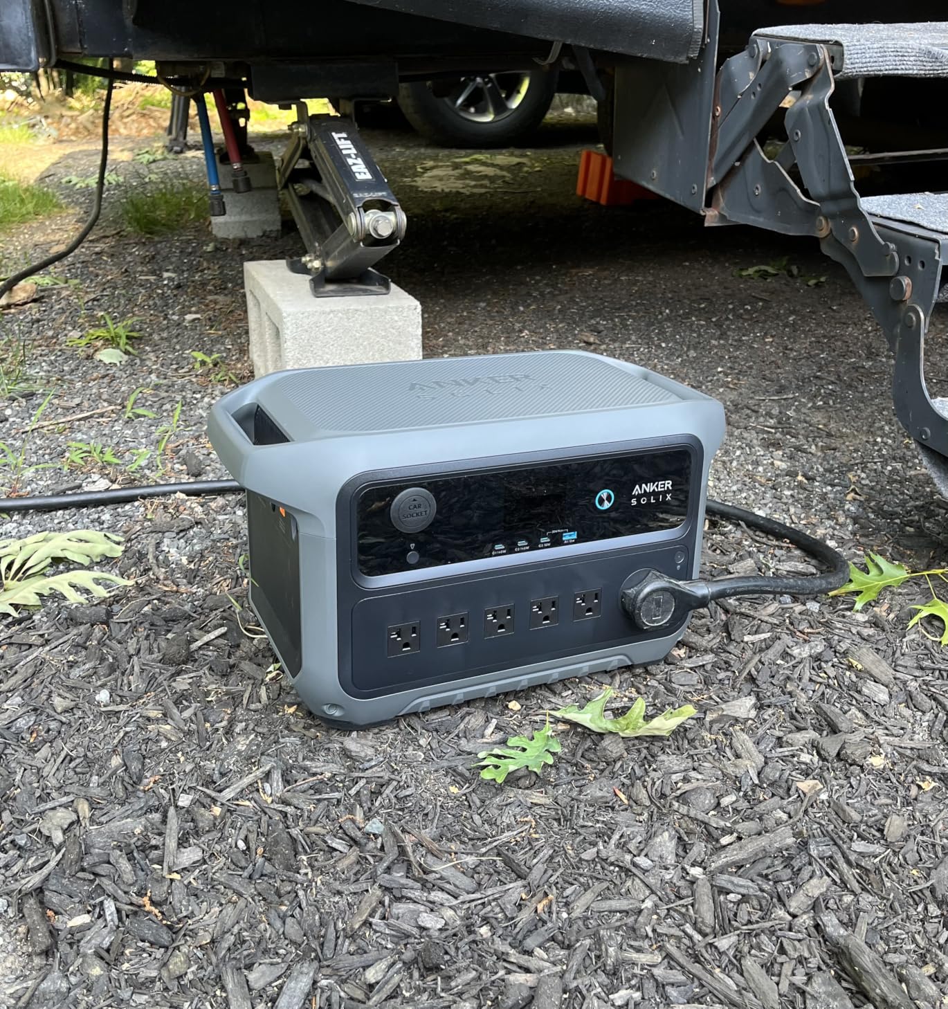 Anker SOLIX C2000 Gen 2 Portable Power Station, 2,048Wh, 2,400W, Camping | 2,048Wh LiFePO4 Battery, Full Charge in 58 Min, 2,400W (Peak 4,000W) Solar Generator for UPS, Outdoor and Emergency Use customer photo 1
