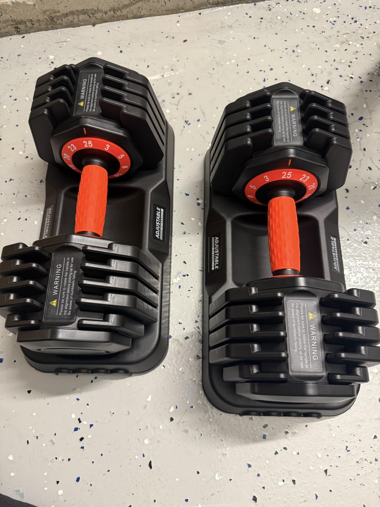 2026 Upgrade Adjustable Dumbbell Set 25lb/50lb, Small Increment in 3-6lb, 1 Hand Quick-Dial, 10-in-1 Adjustable Dumbbells with Tray, Anti-Slip Grip customer photo 2