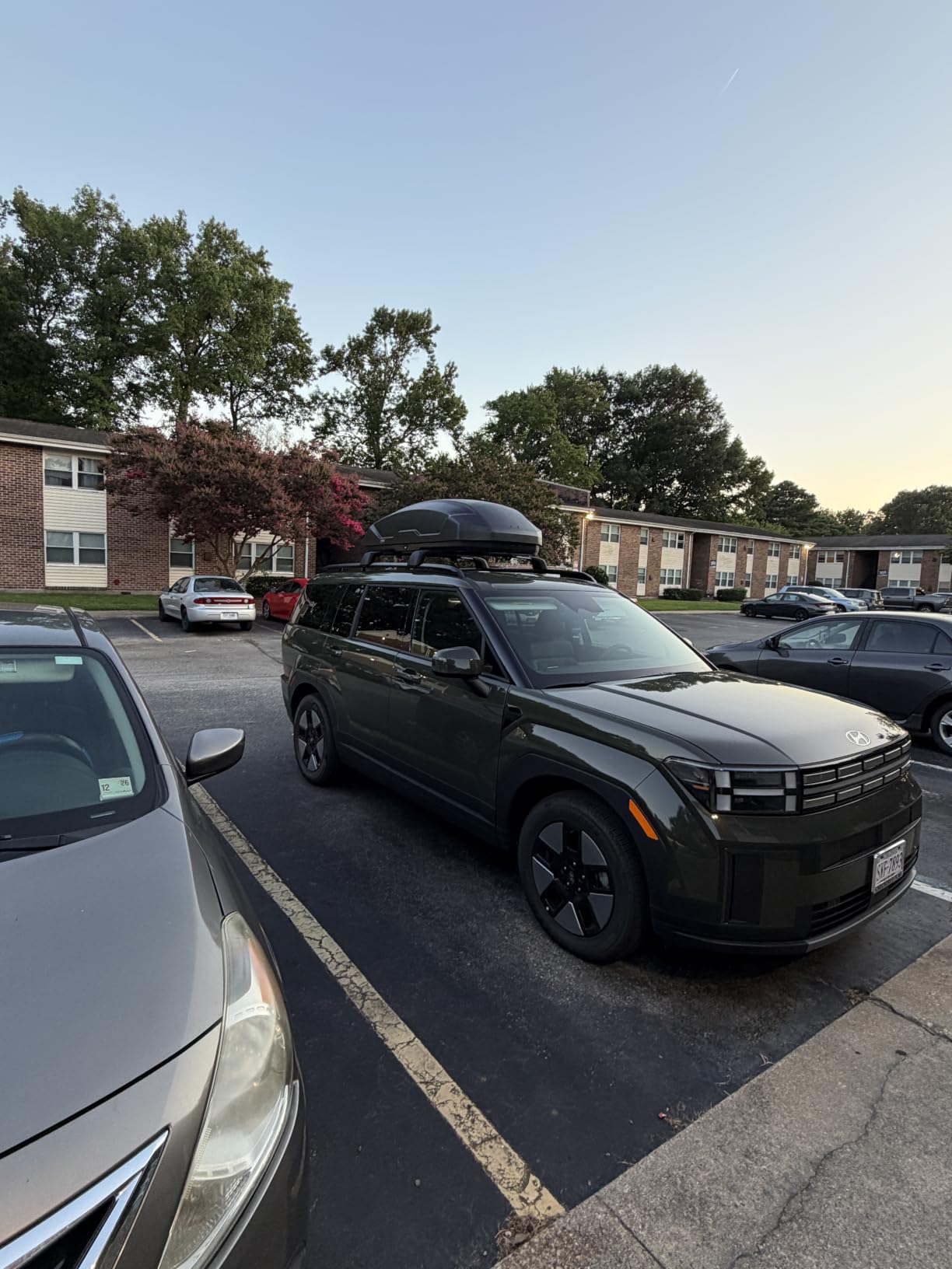 Thule Pulse 2 Aerodynamic roof Mounted Box, Size M, 14 cu ft, Dual-Sided Opening with Locks, Tool-Free Install, for SUVs, Trucks, Cars, EVs customer photo 2
